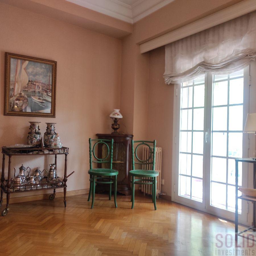 For sale of flat in Valencia