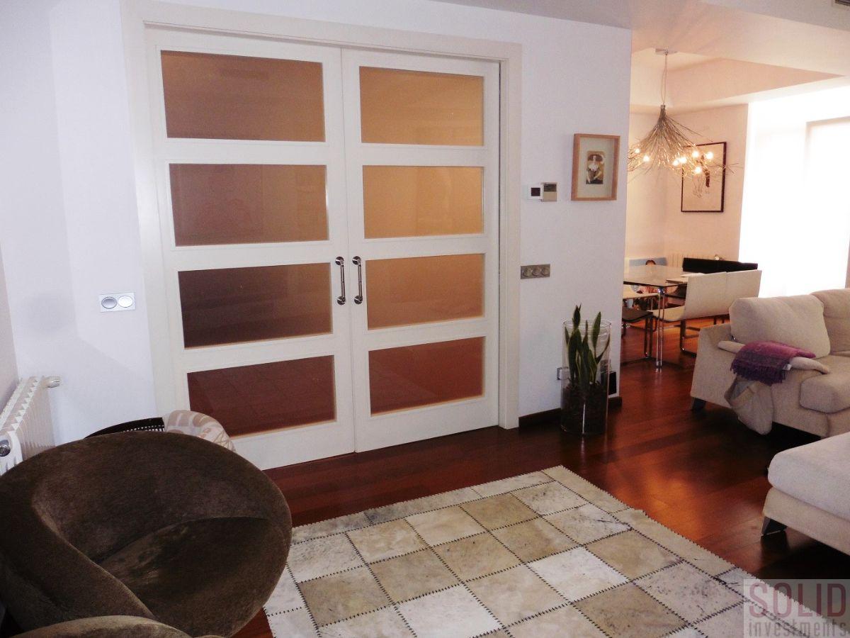 For sale of flat in Valencia