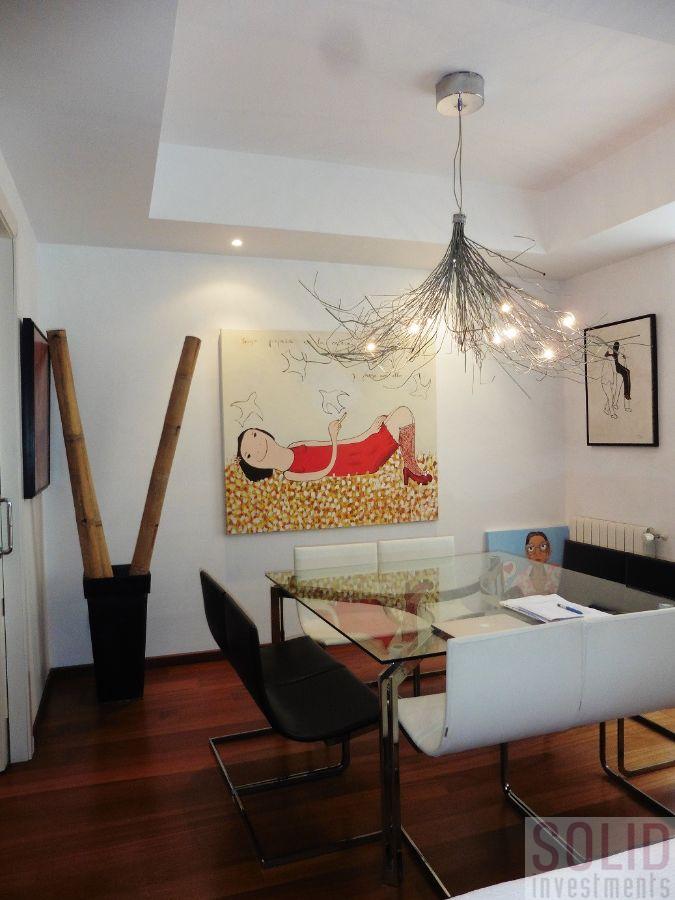 For sale of flat in Valencia