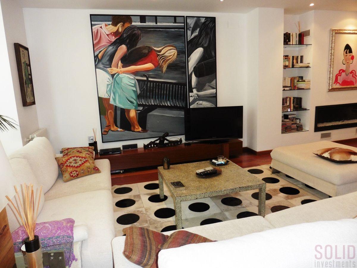 For sale of flat in Valencia