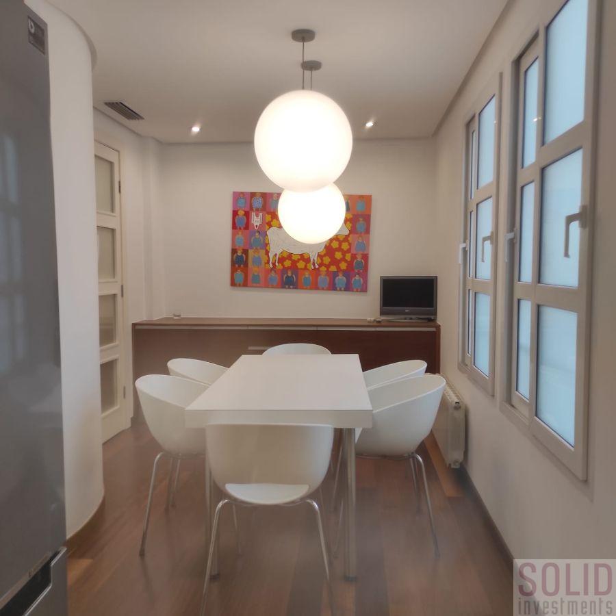 For sale of flat in Valencia