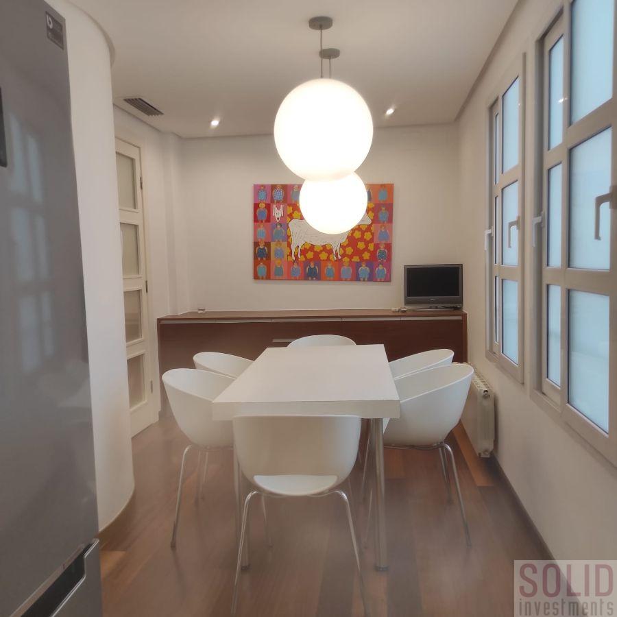 For sale of flat in Valencia