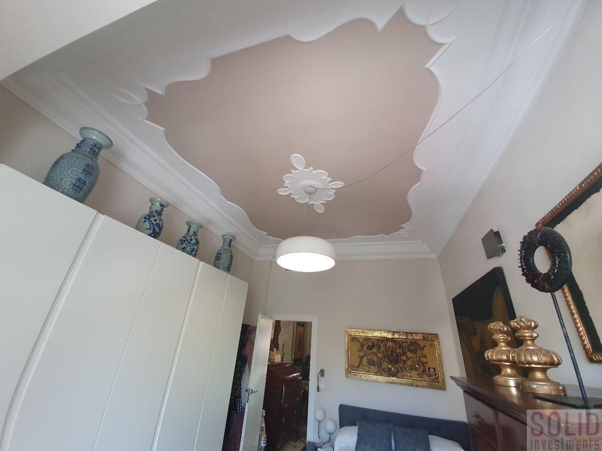 For sale of flat in Valencia