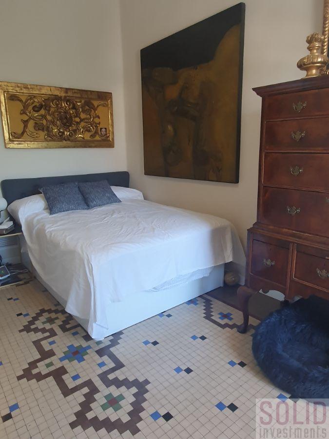 For sale of flat in Valencia