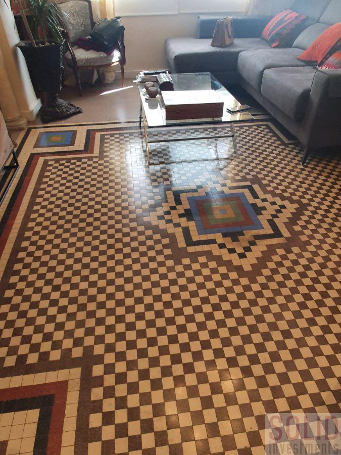 For sale of flat in Valencia