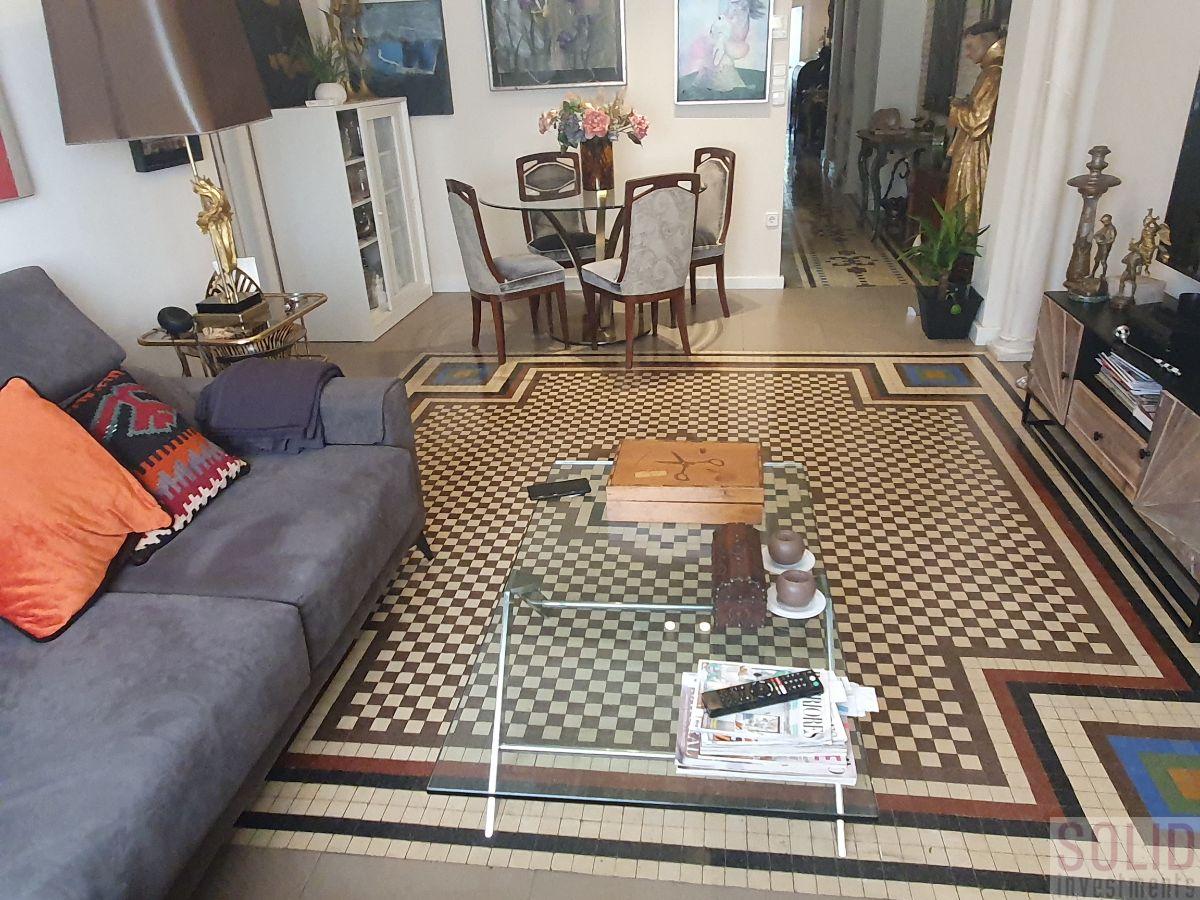 For sale of flat in Valencia