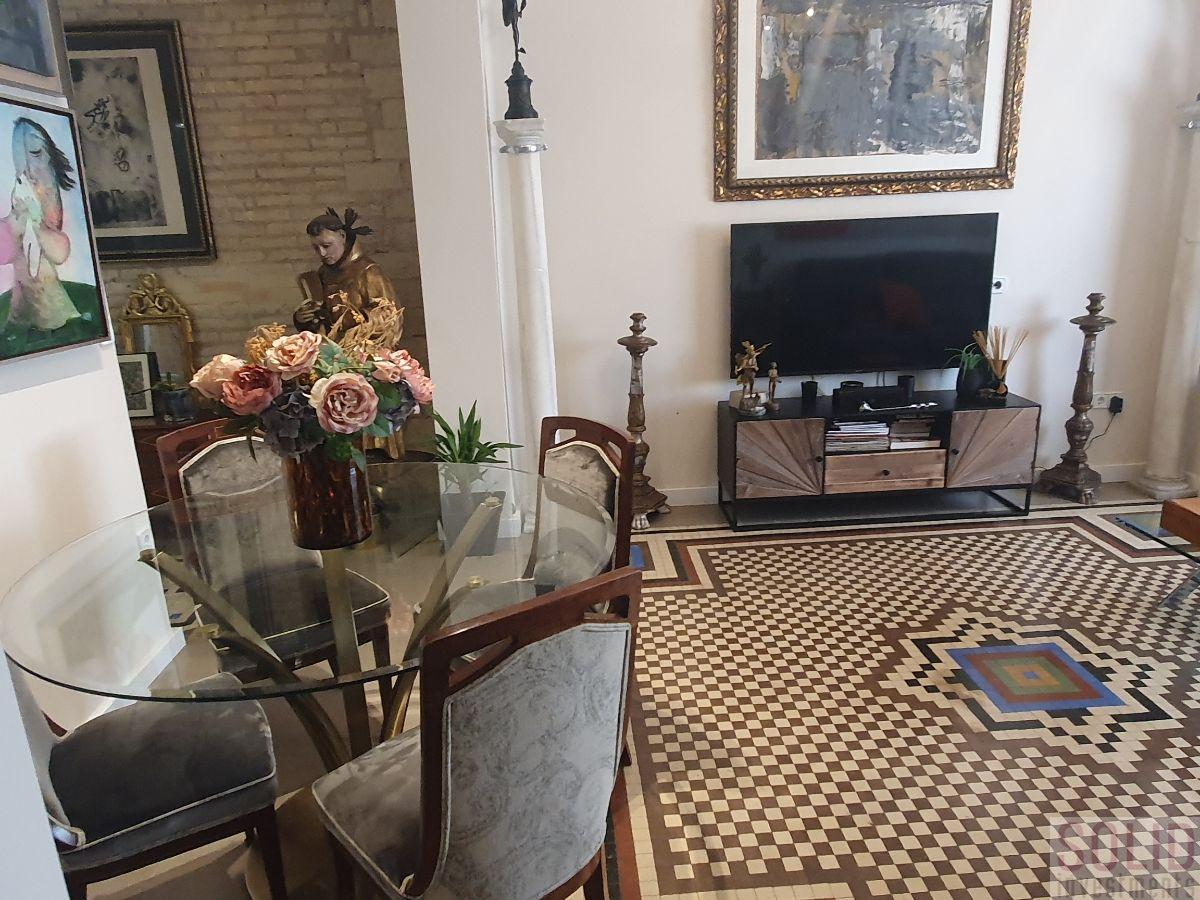 For sale of flat in Valencia