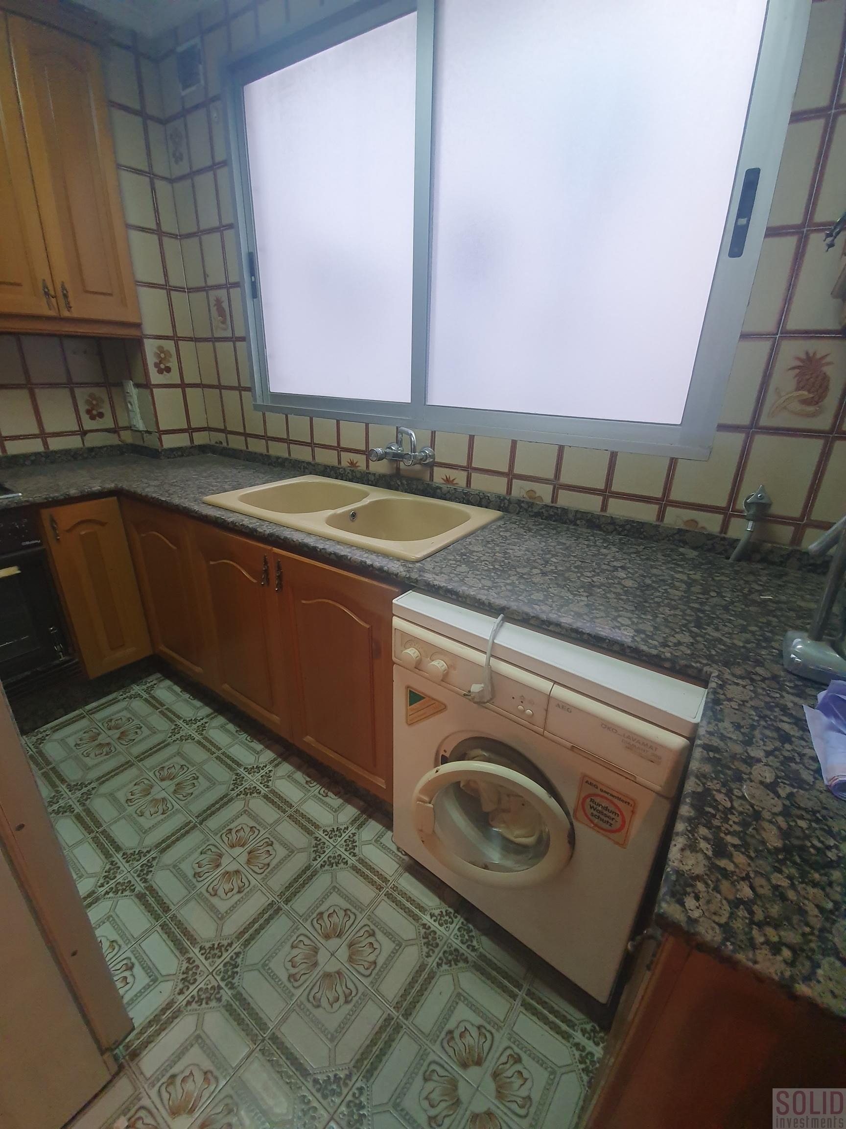 For sale of flat in Valencia
