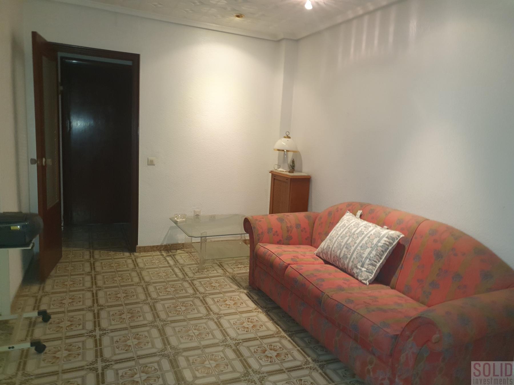 For sale of flat in Valencia