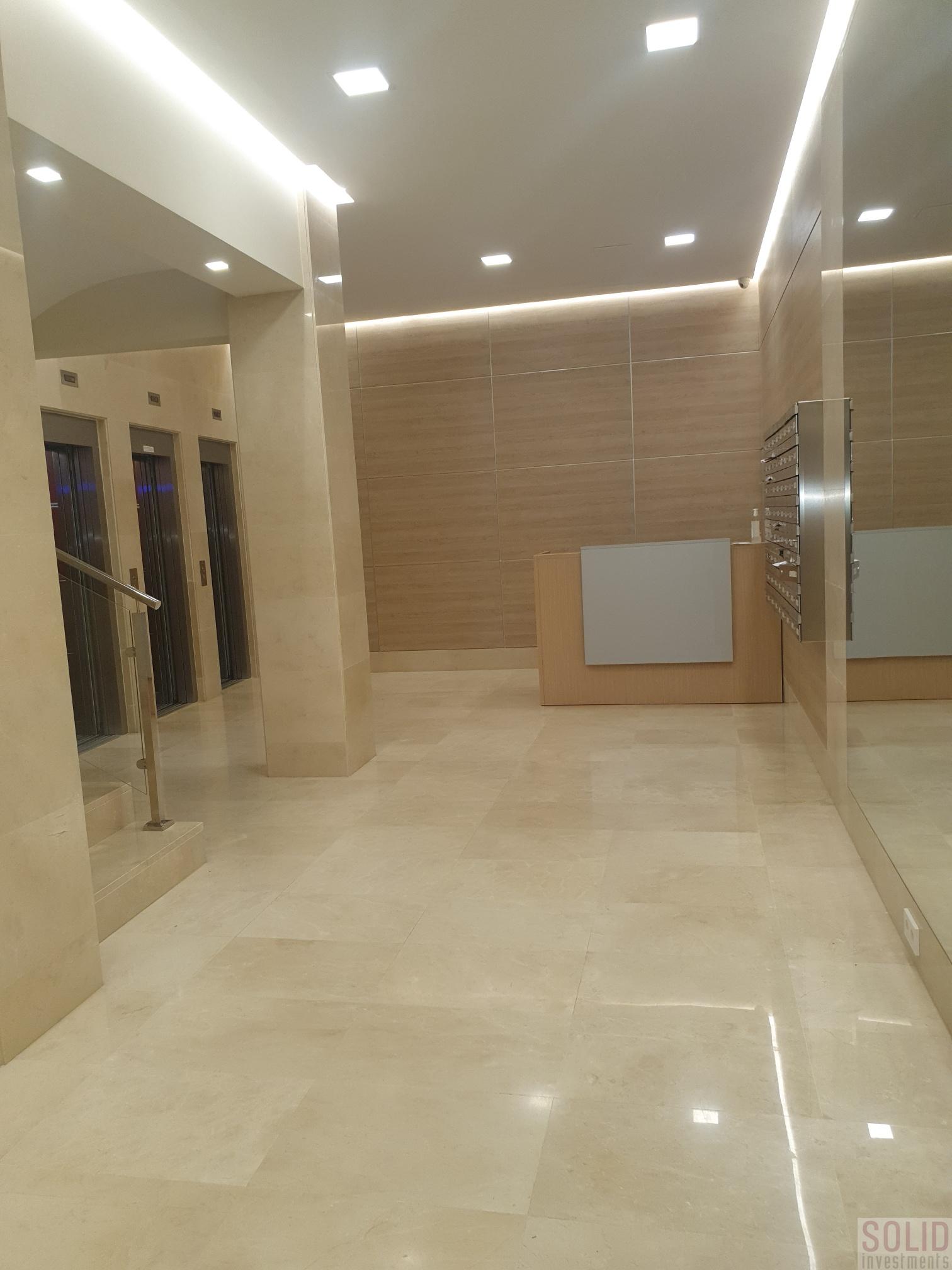 For sale of flat in Valencia