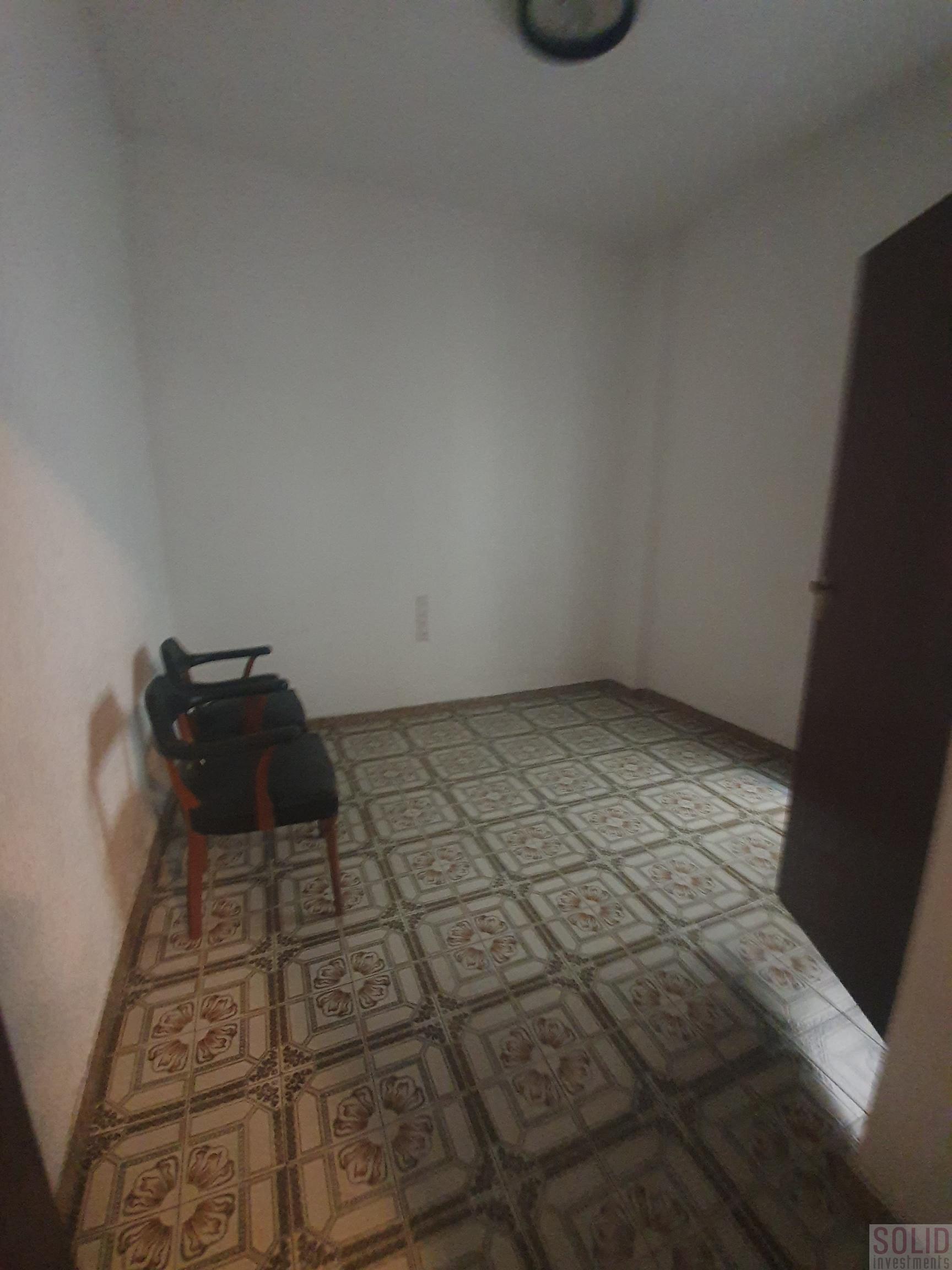 For sale of flat in Valencia