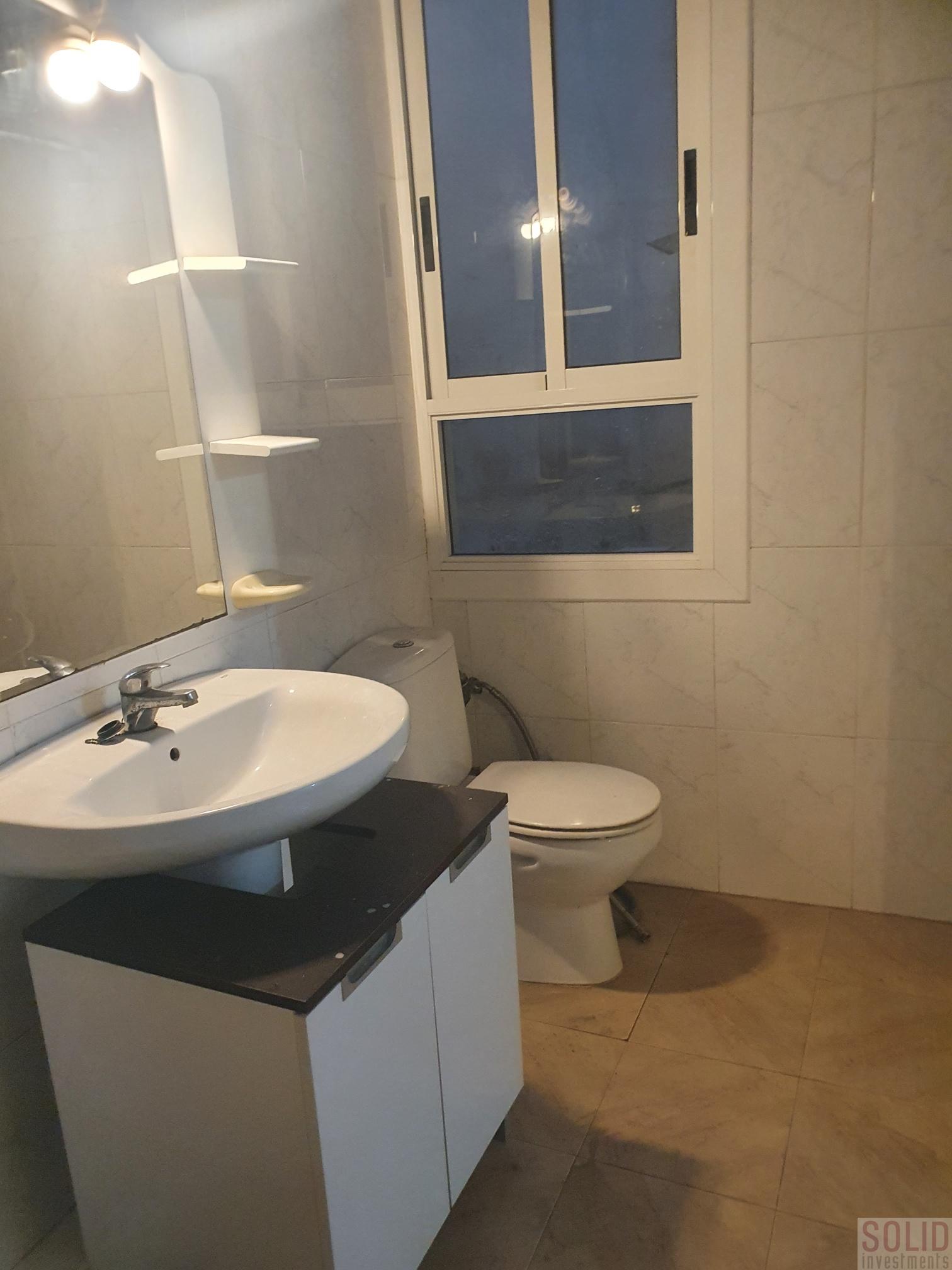 For sale of flat in Valencia