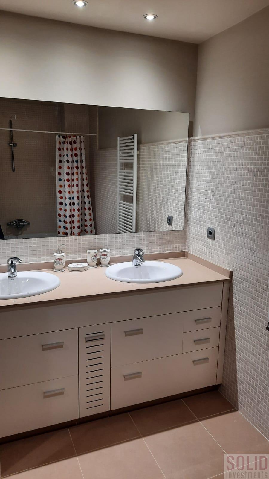 For rent of chalet in Valencia