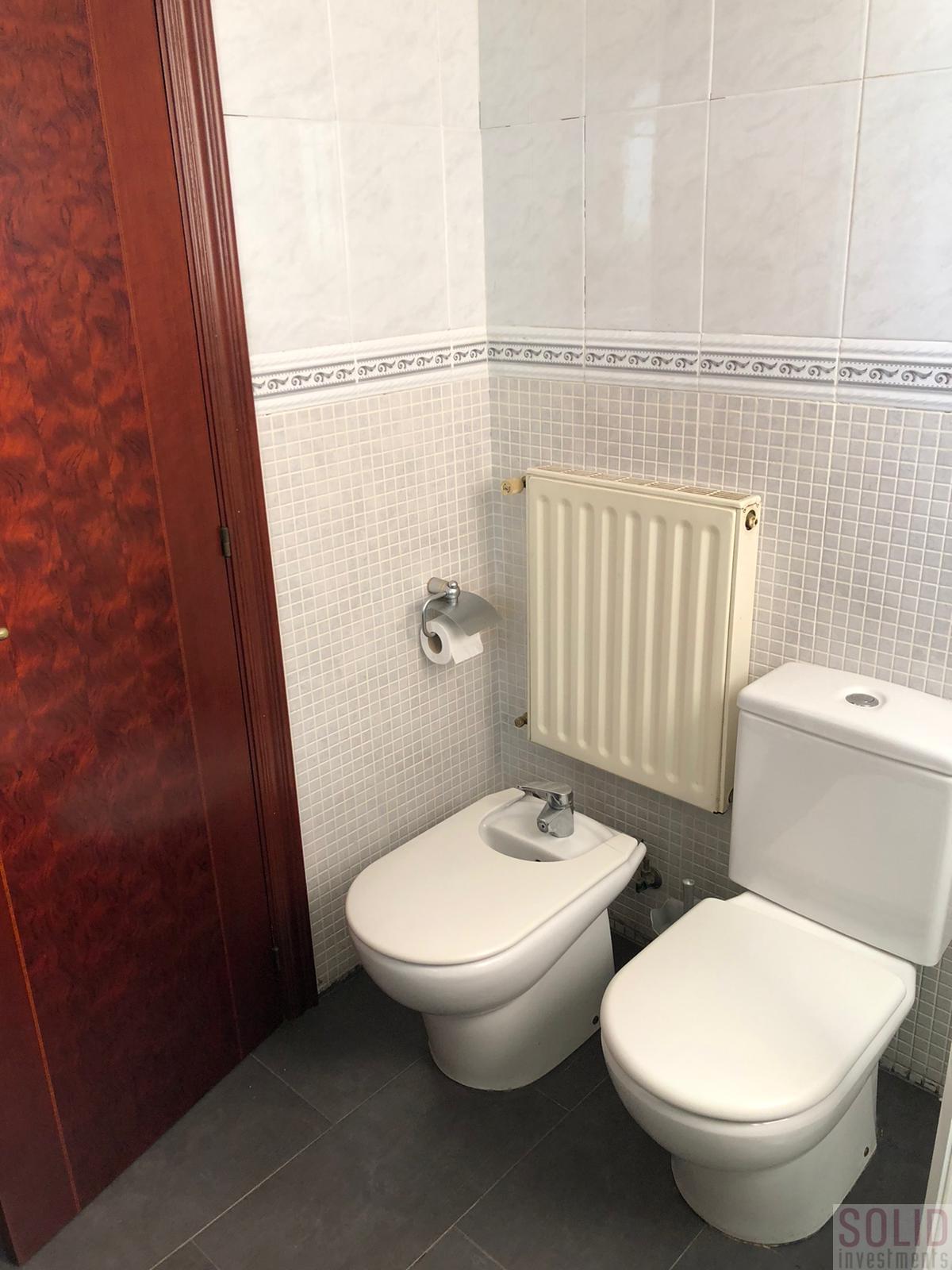 For sale of flat in Valencia