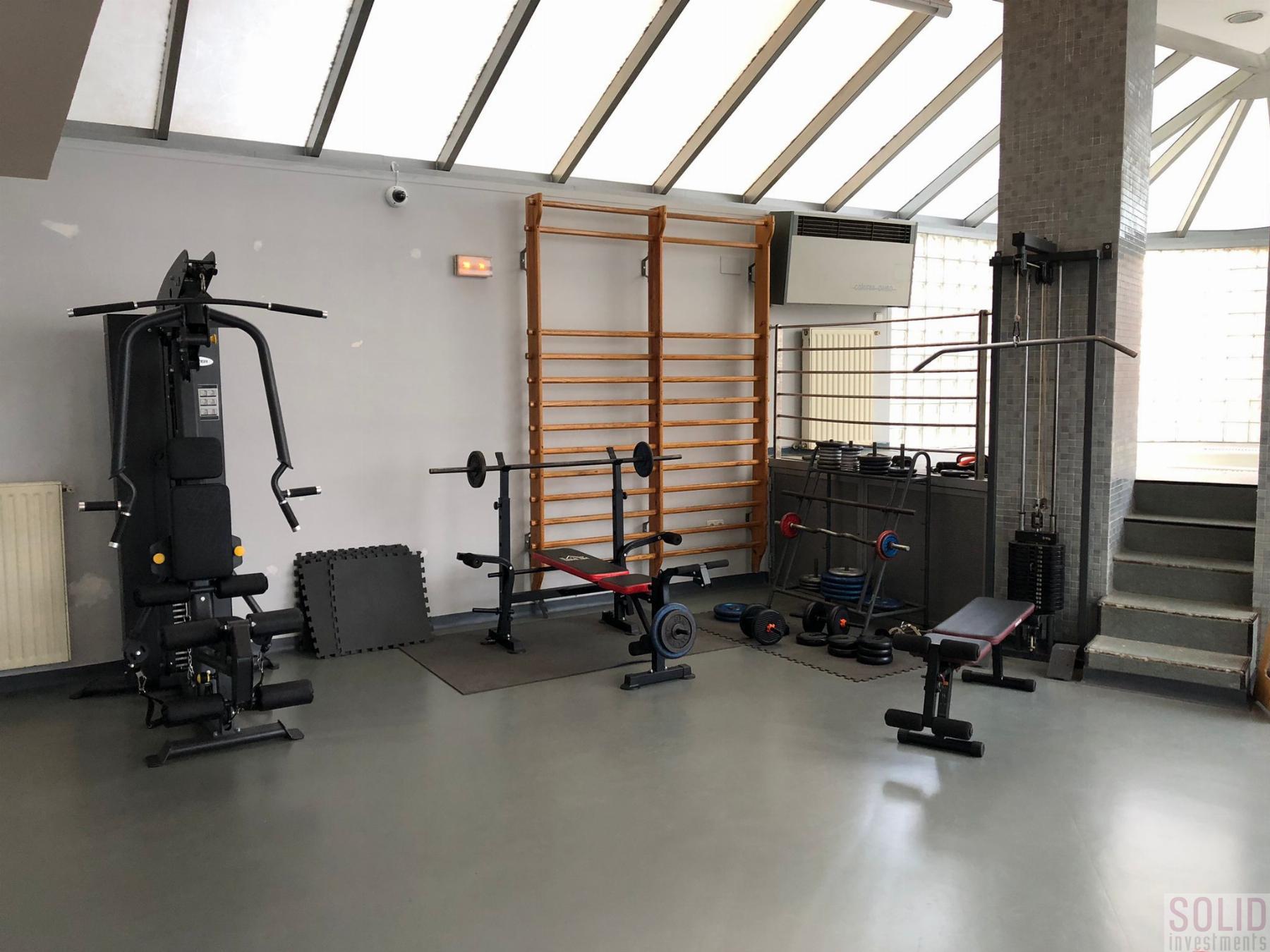 For sale of flat in Valencia