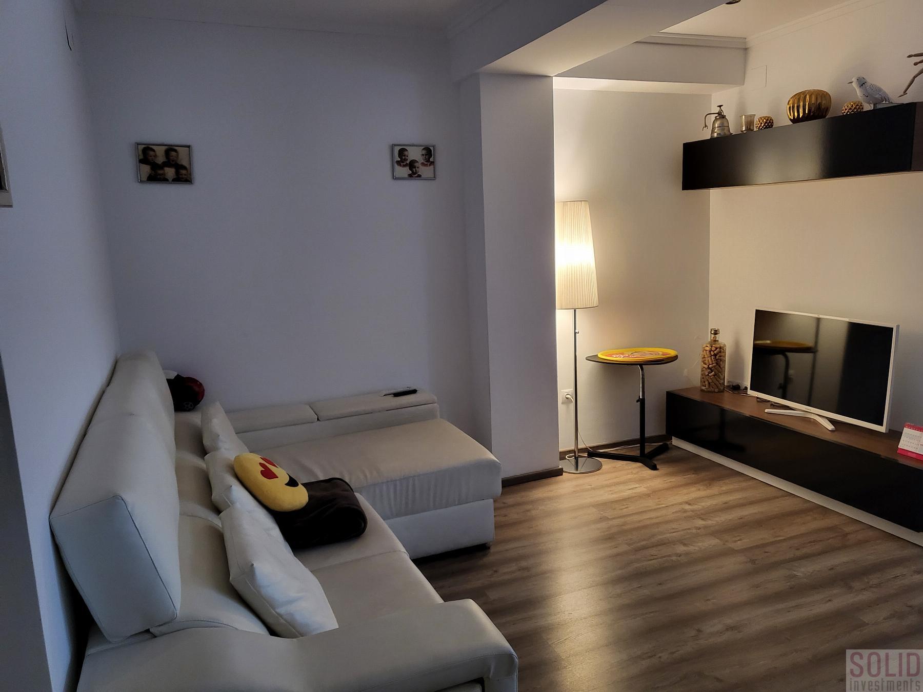 For sale of flat in Valencia
