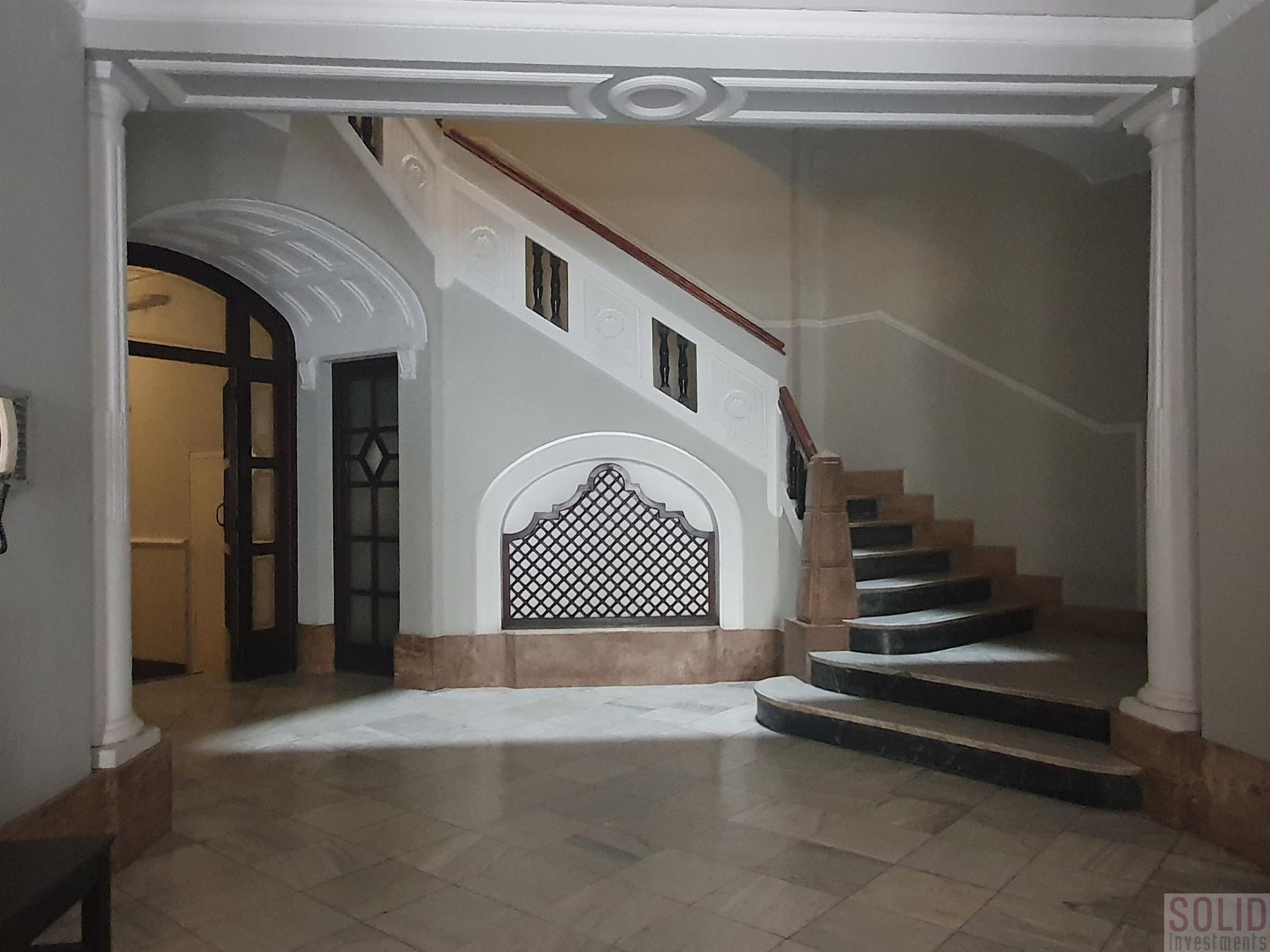 For sale of flat in Valencia