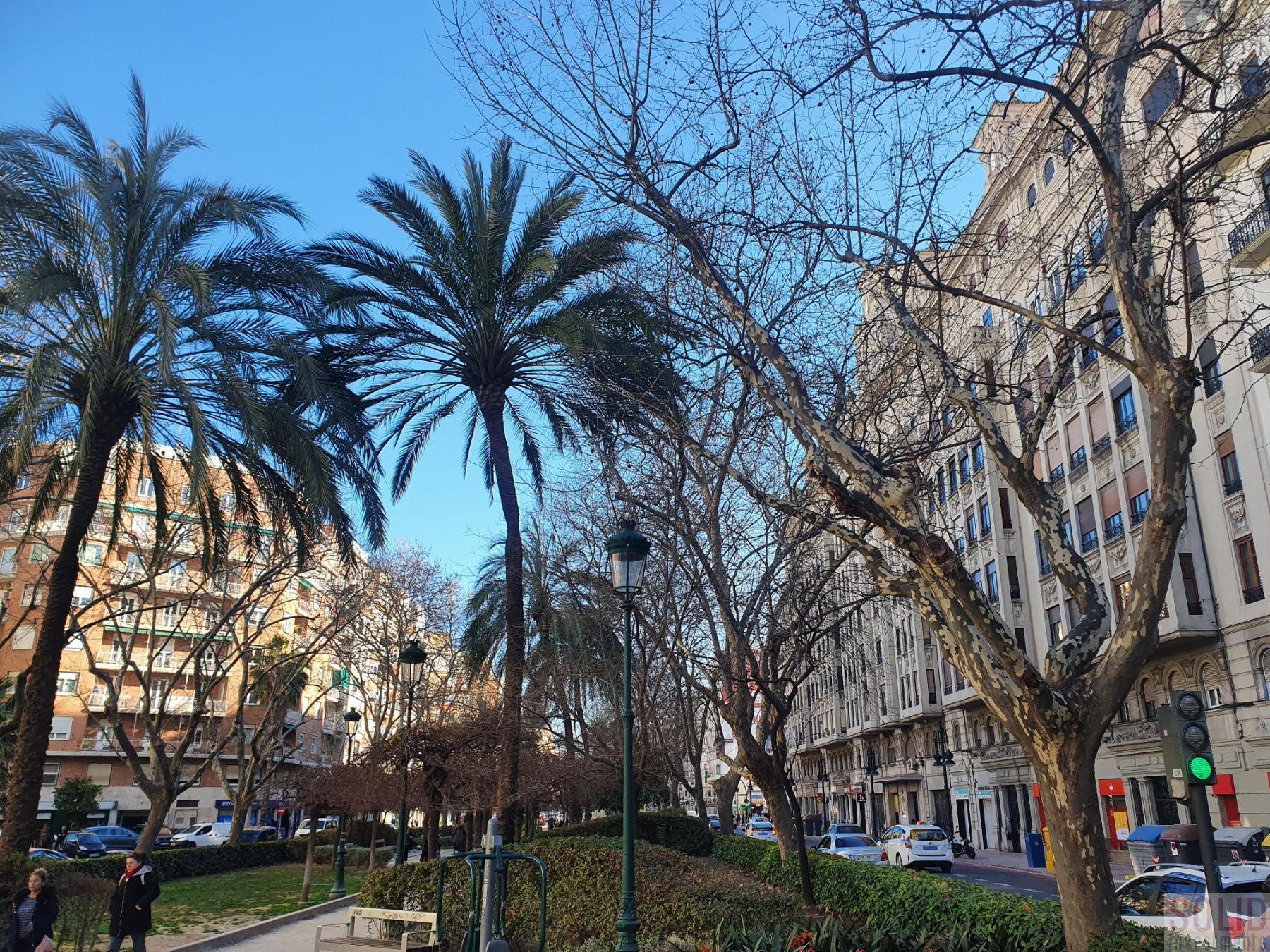 For sale of flat in Valencia