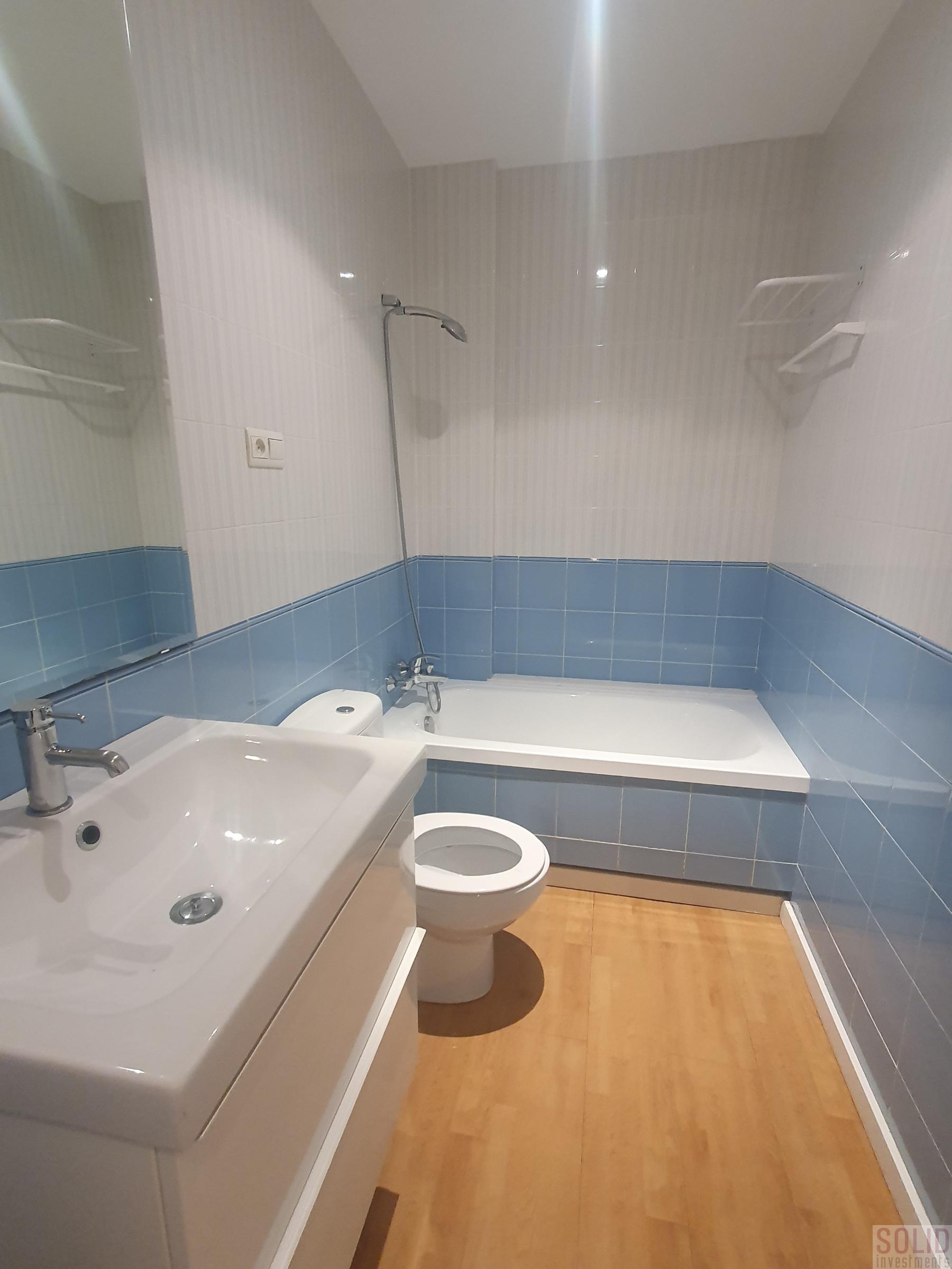 For sale of flat in Valencia