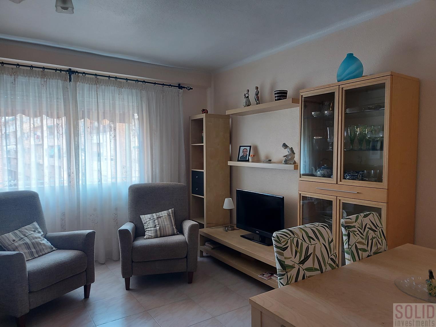 For sale of flat in Valencia
