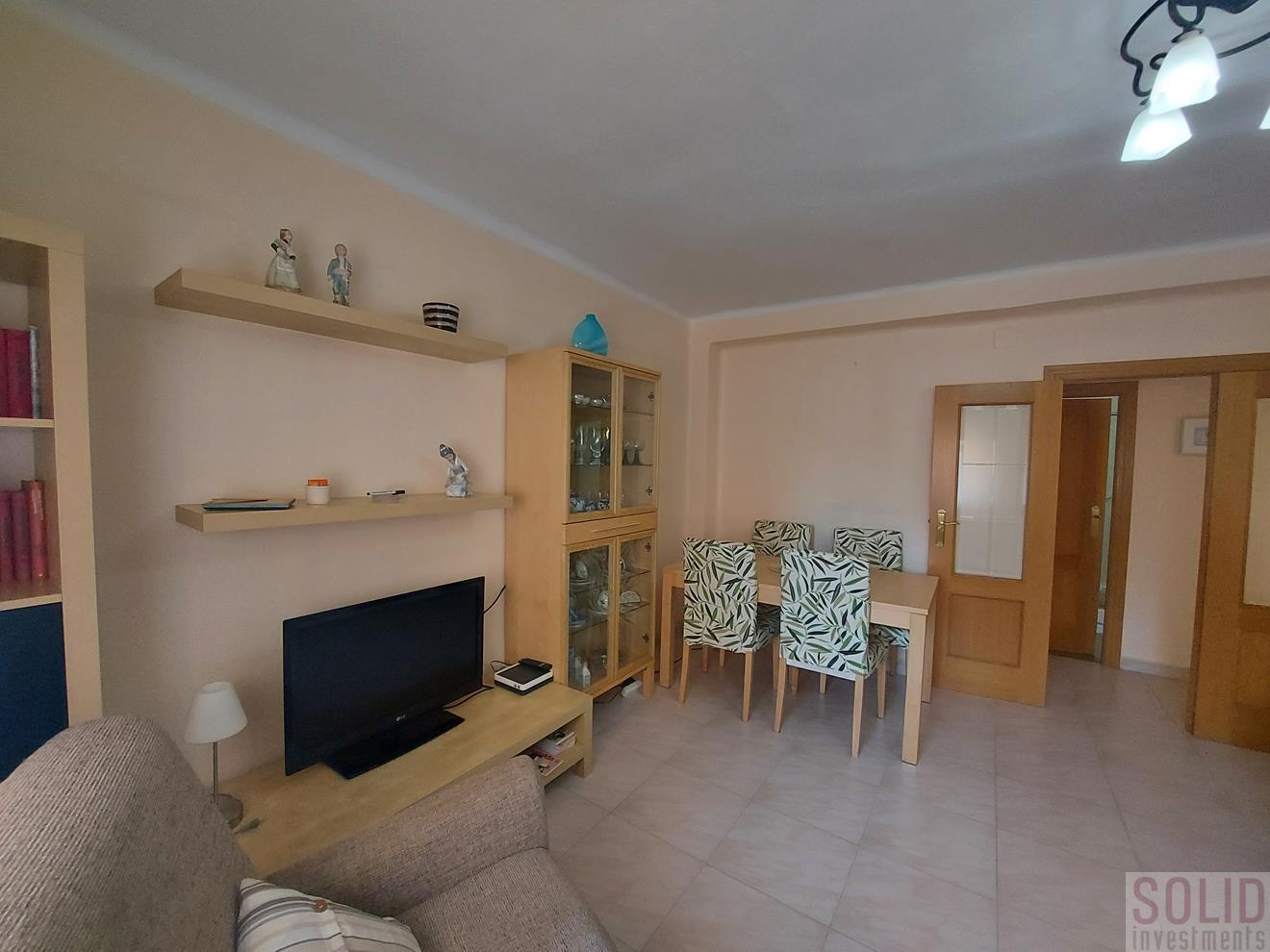 For sale of flat in Valencia