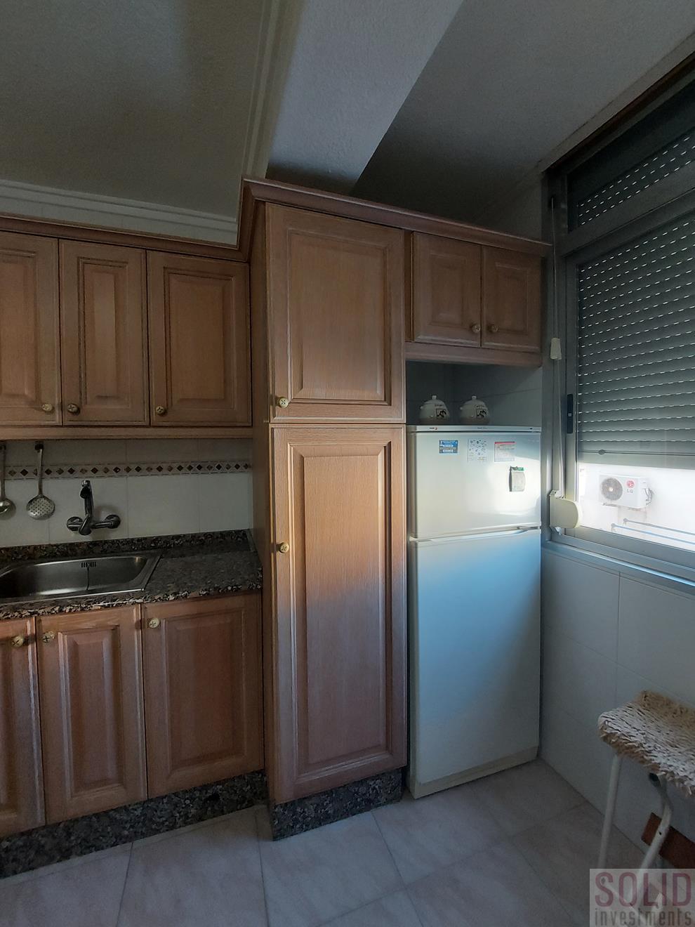 For sale of flat in Valencia