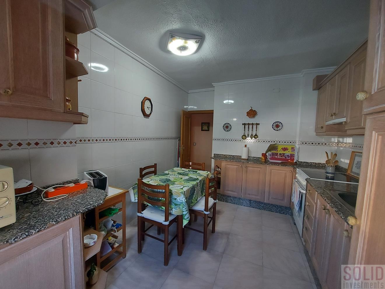 For sale of flat in Valencia