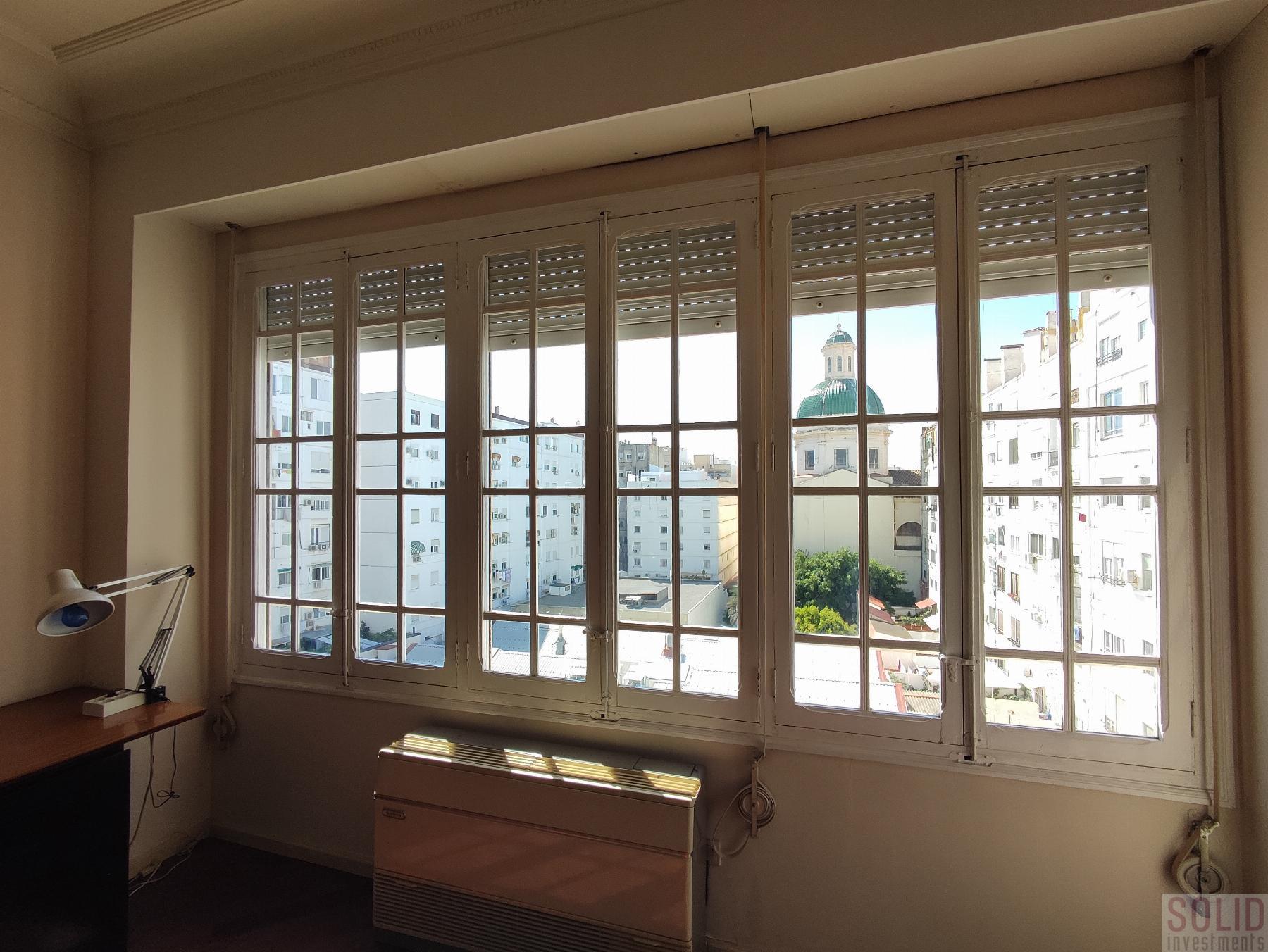 For sale of flat in Valencia
