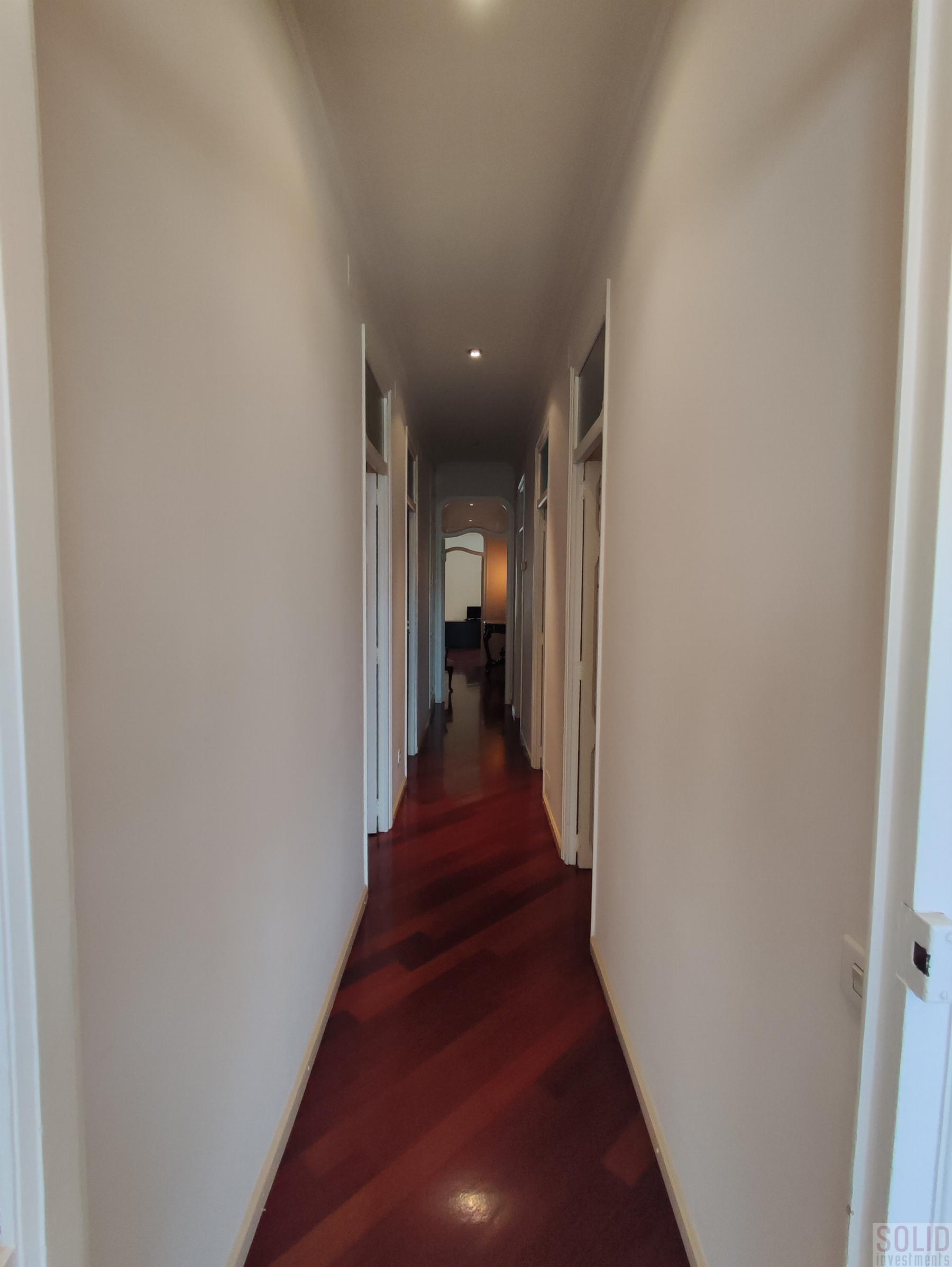 For sale of flat in Valencia
