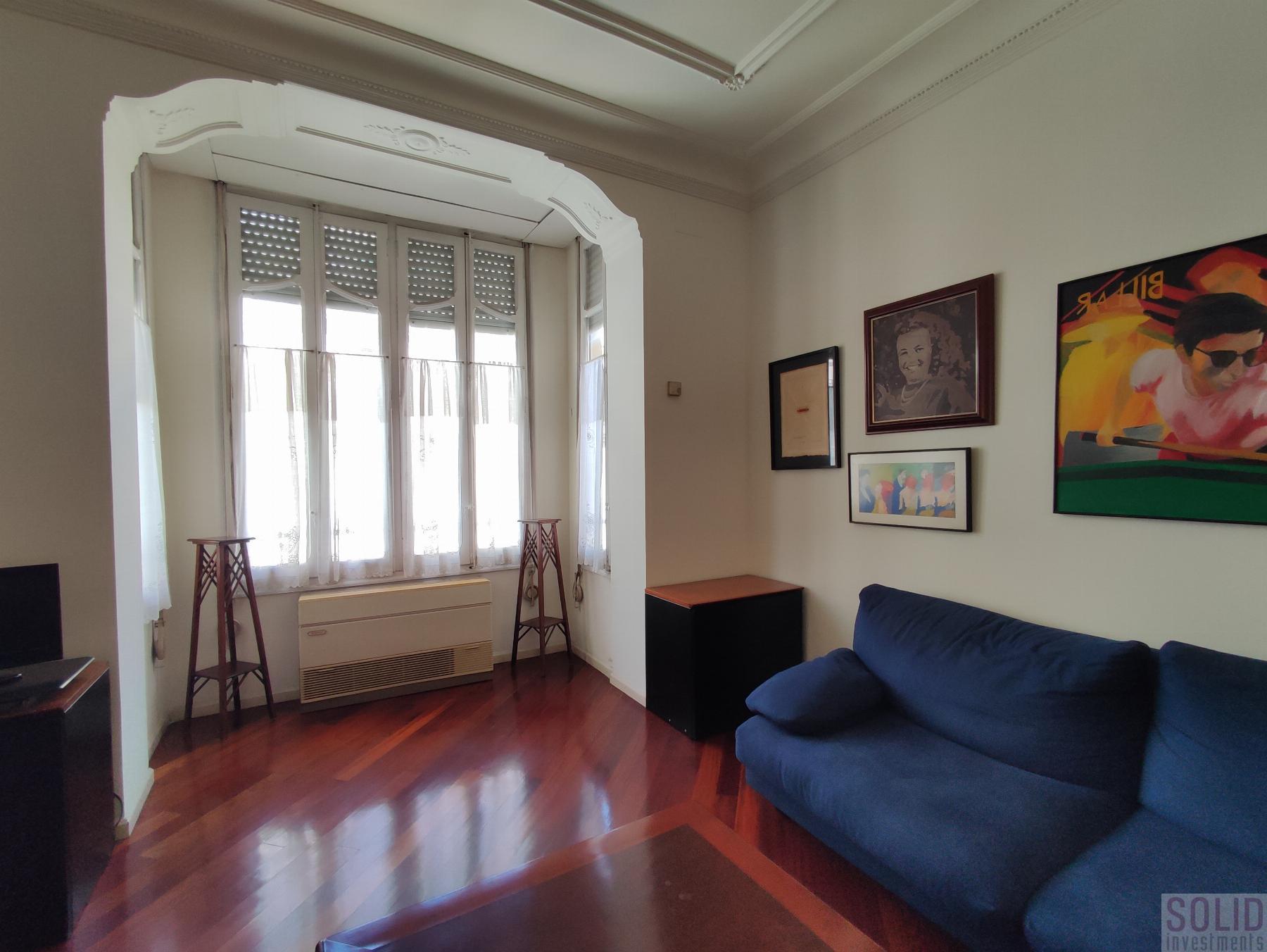 For sale of flat in Valencia