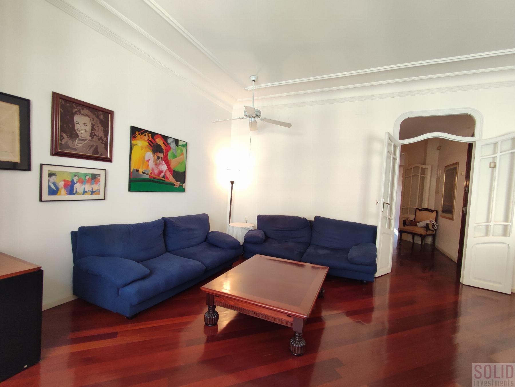For sale of flat in Valencia