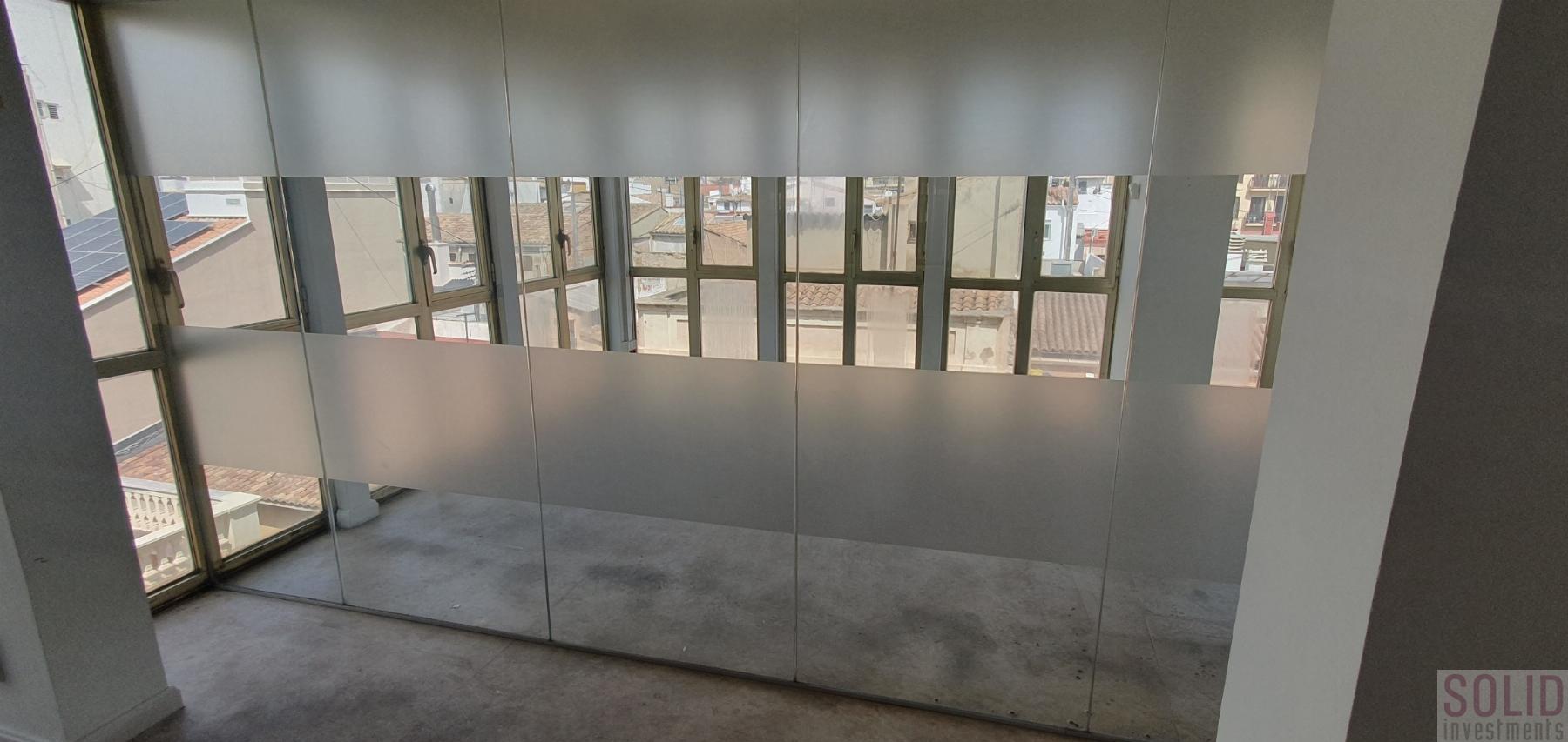 For rent of office in Valencia