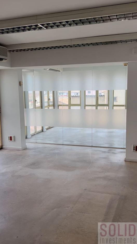 For rent of office in Valencia