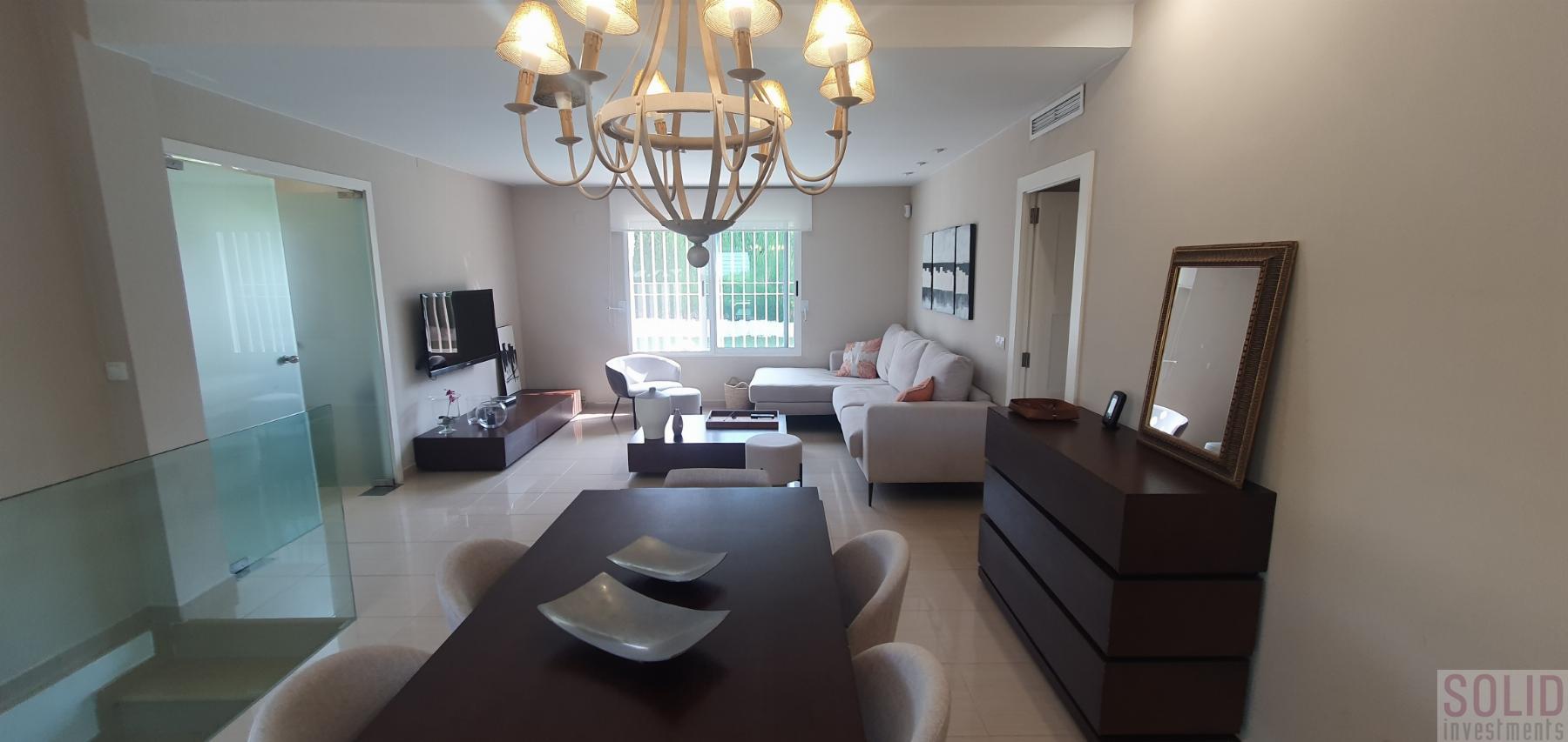 For rent of villa in Valencia