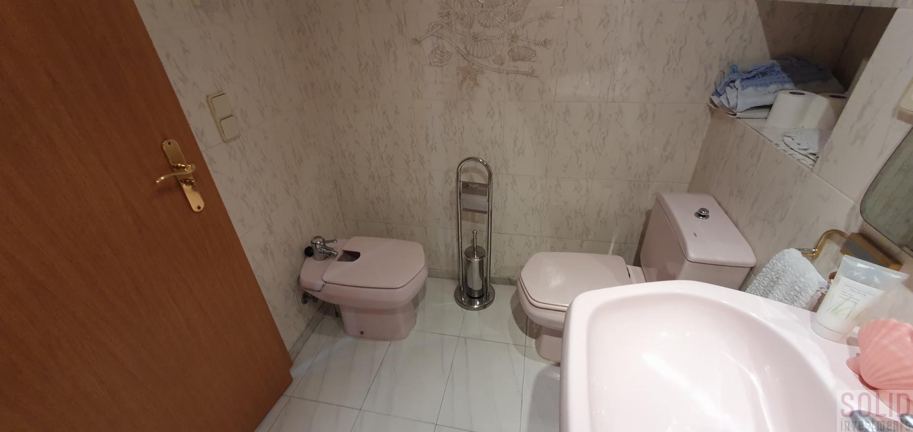 For sale of flat in Valencia
