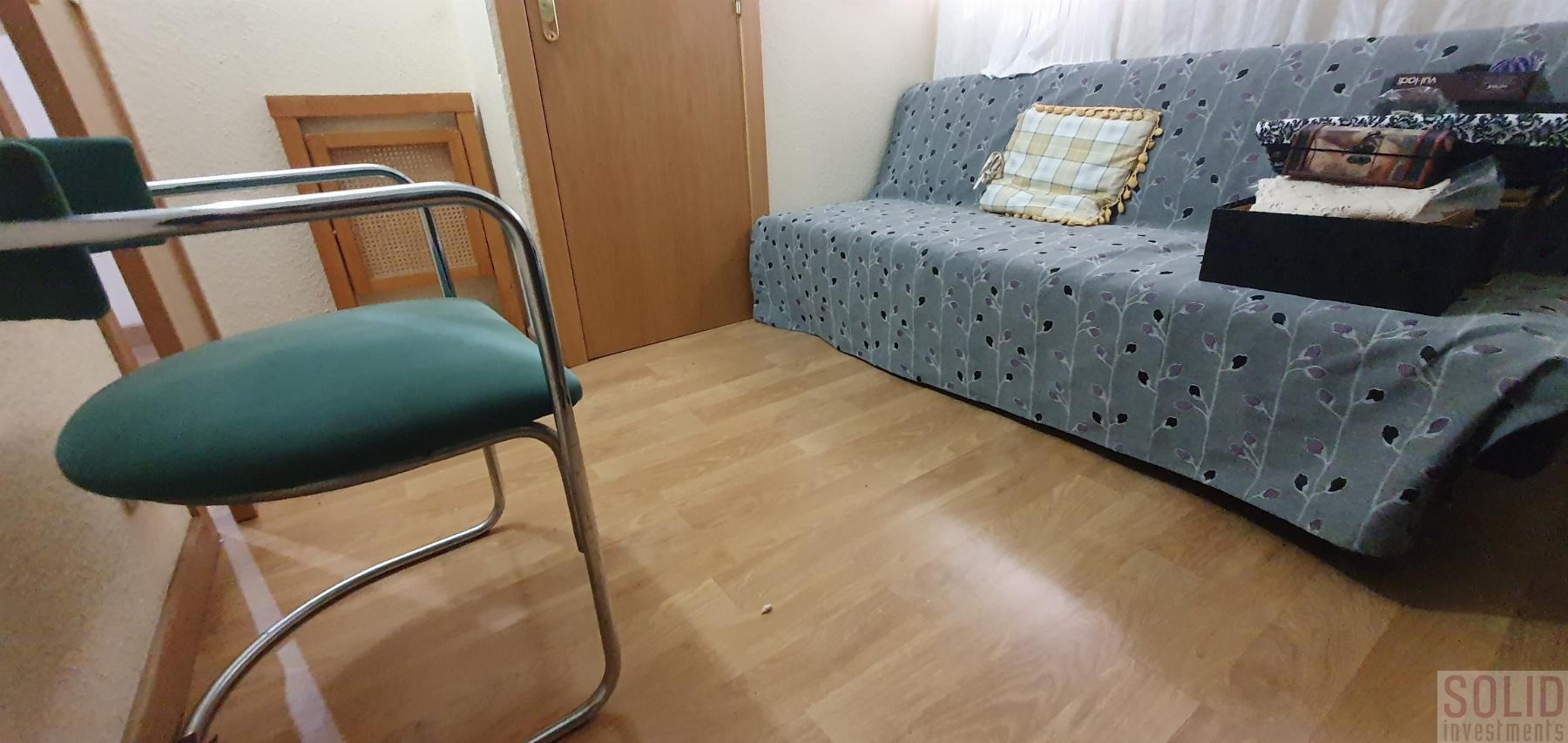 For sale of flat in Valencia