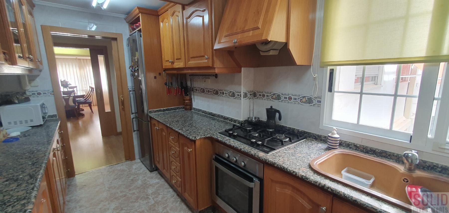 For sale of flat in Valencia