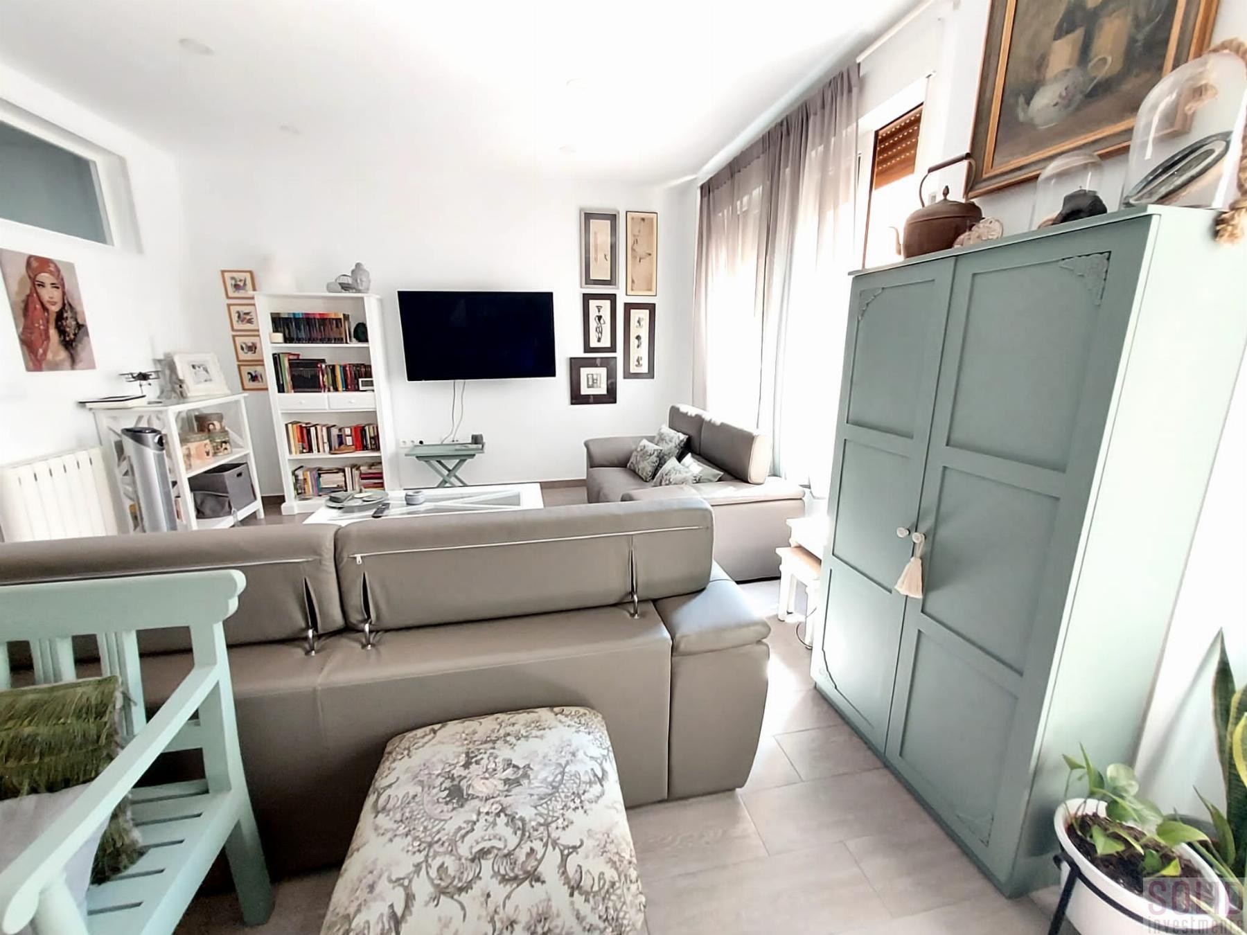 For sale of flat in Valencia