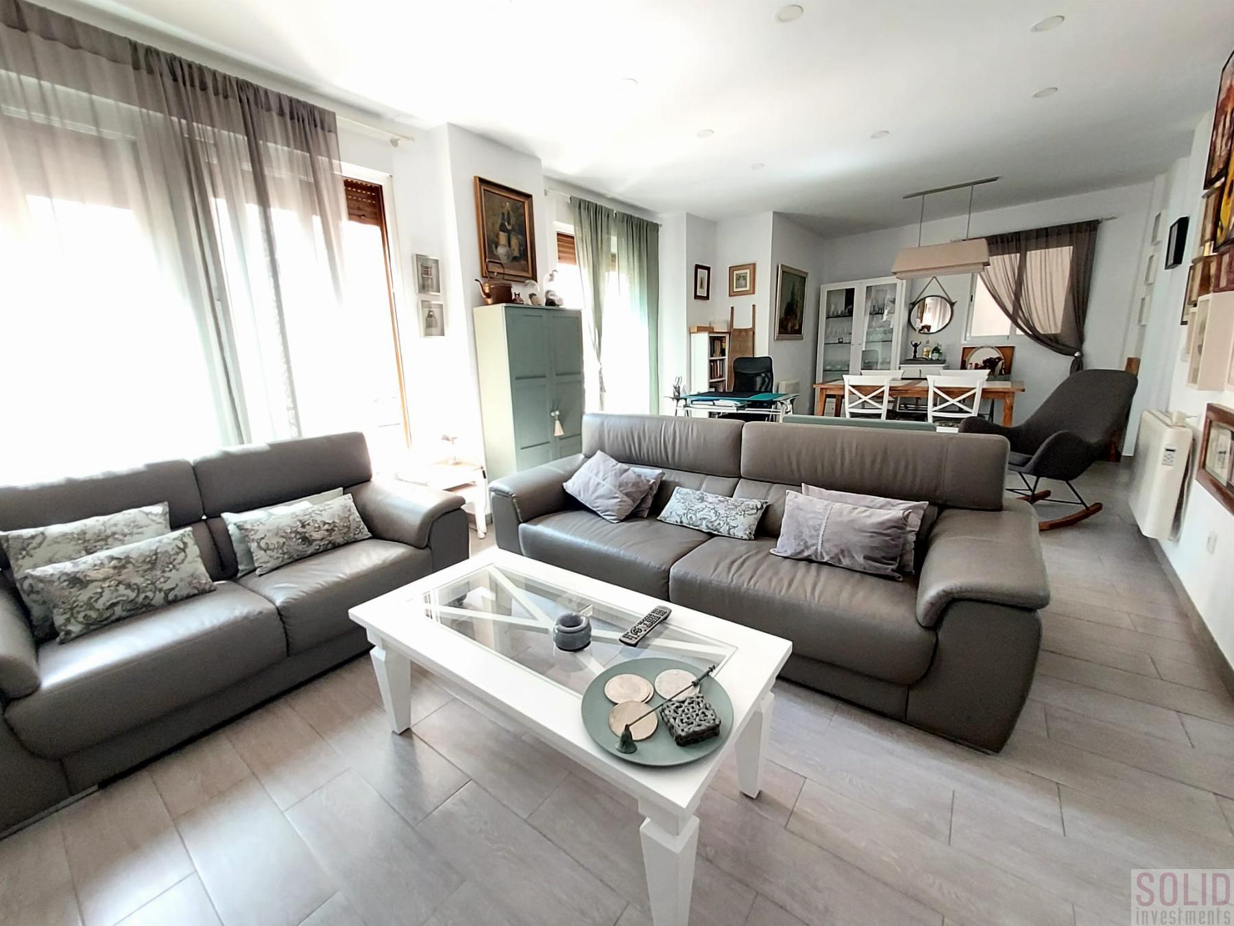 For sale of flat in Valencia