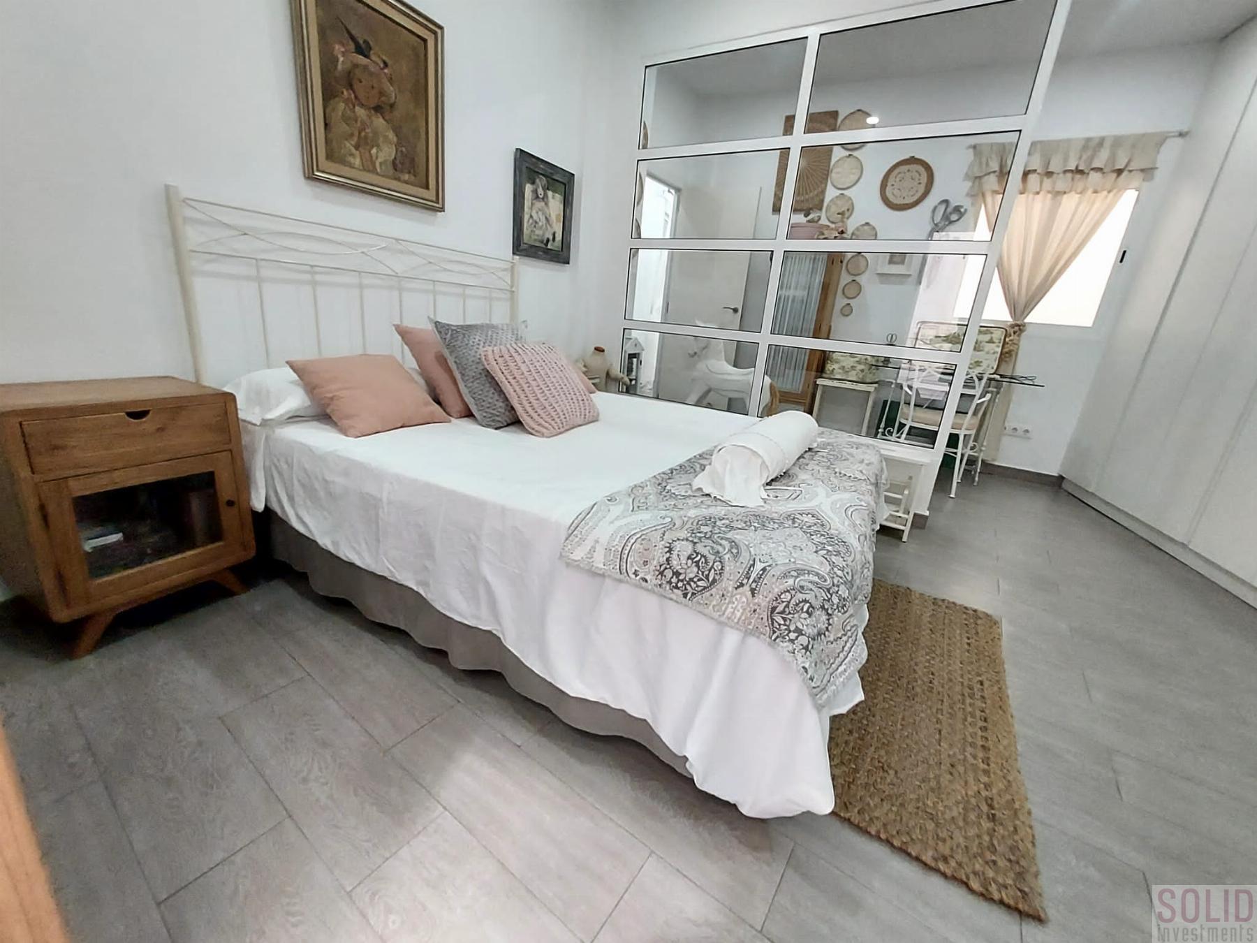 For sale of flat in Valencia