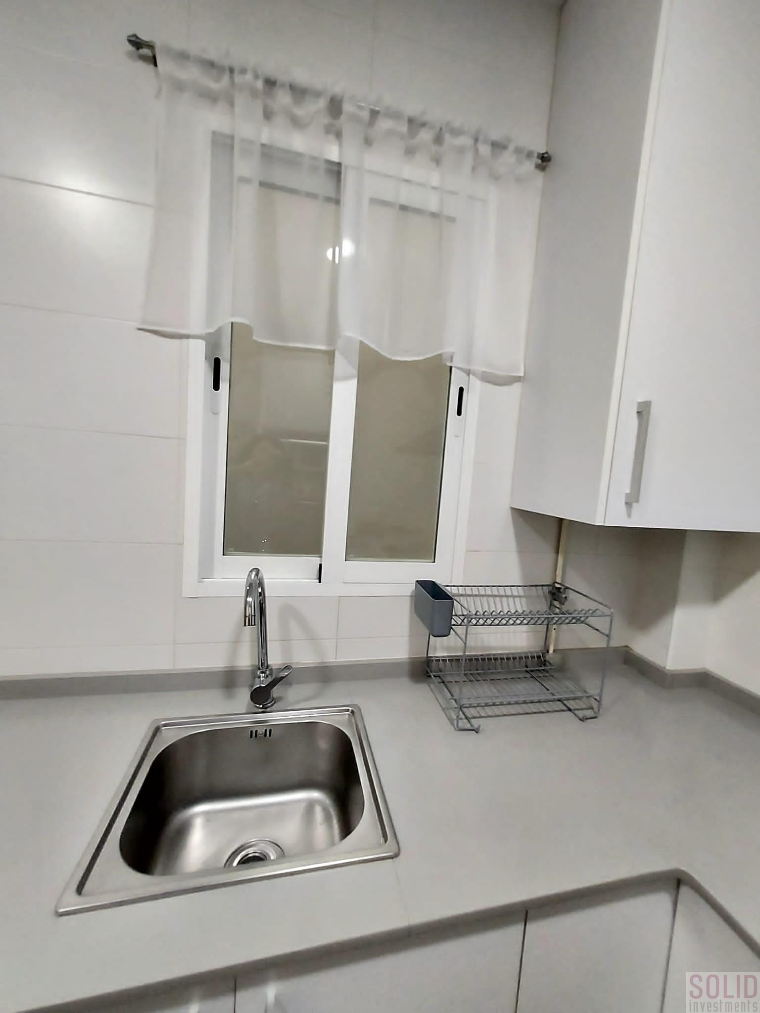 For sale of flat in Valencia