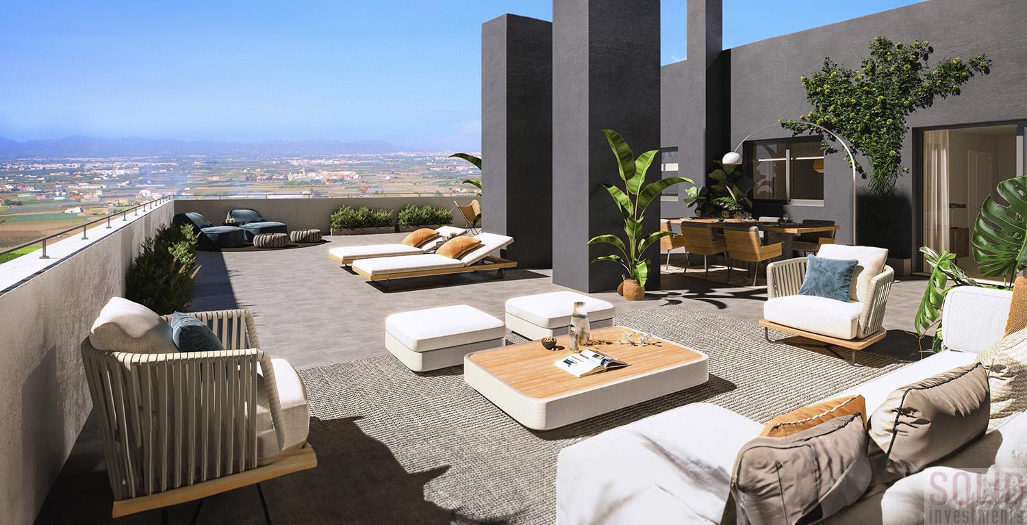 For sale of penthouse in Valencia