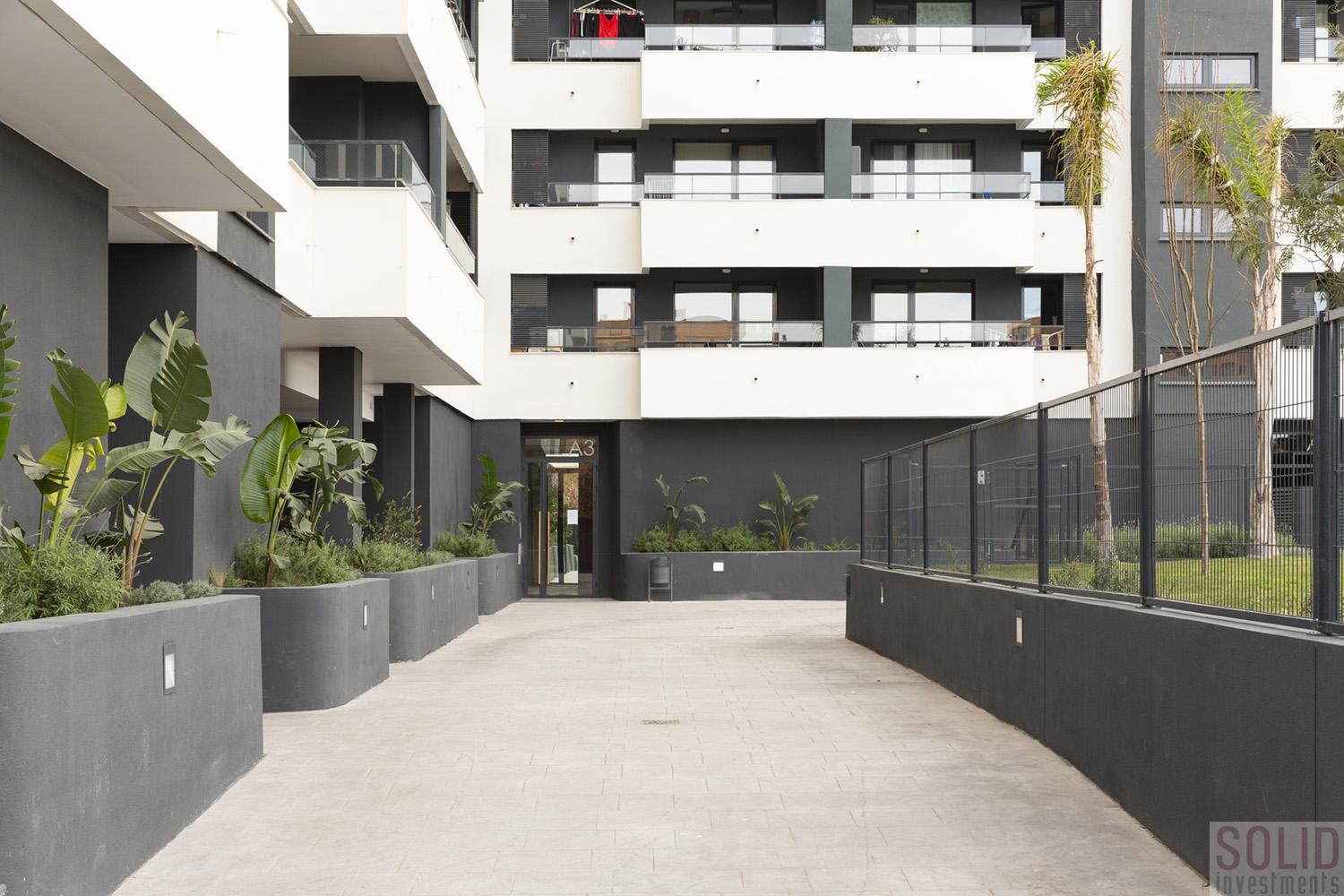 For sale of penthouse in Valencia