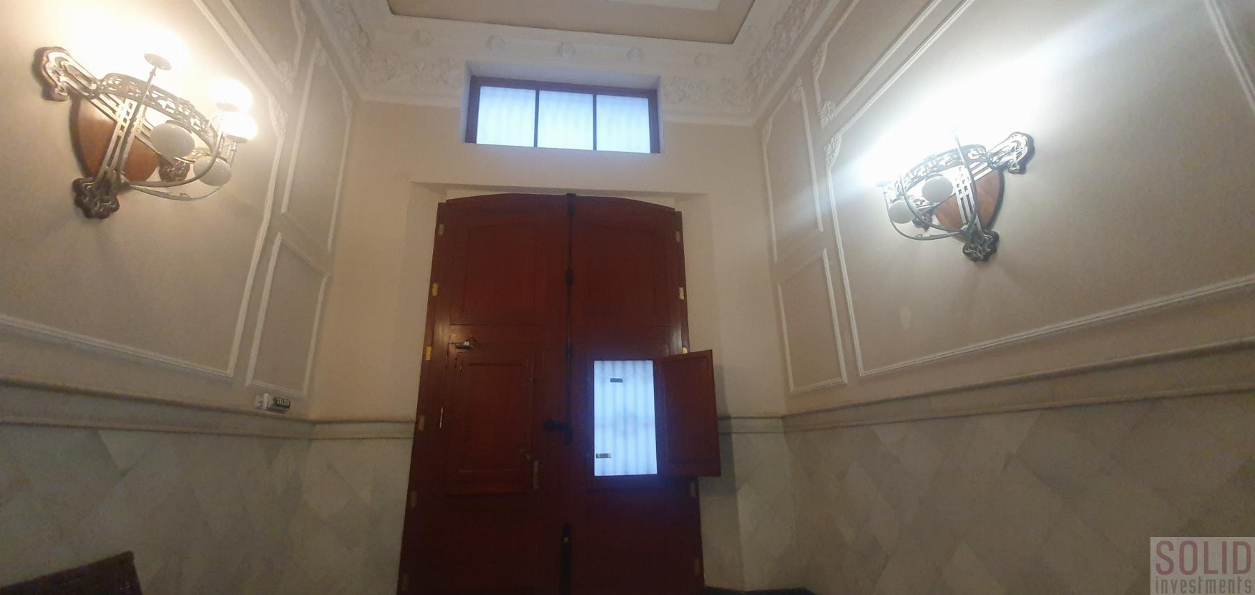 For sale of flat in Valencia