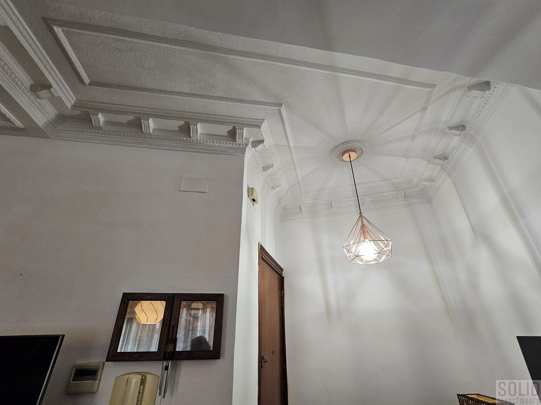 For sale of flat in Valencia