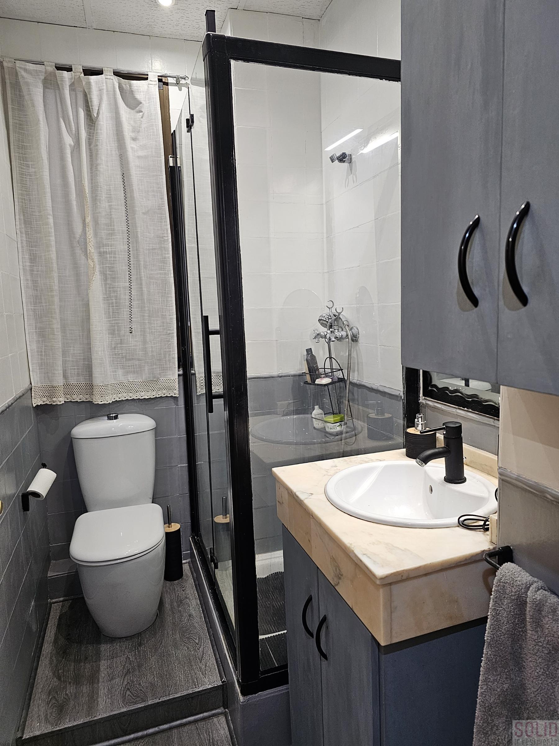For sale of flat in Valencia