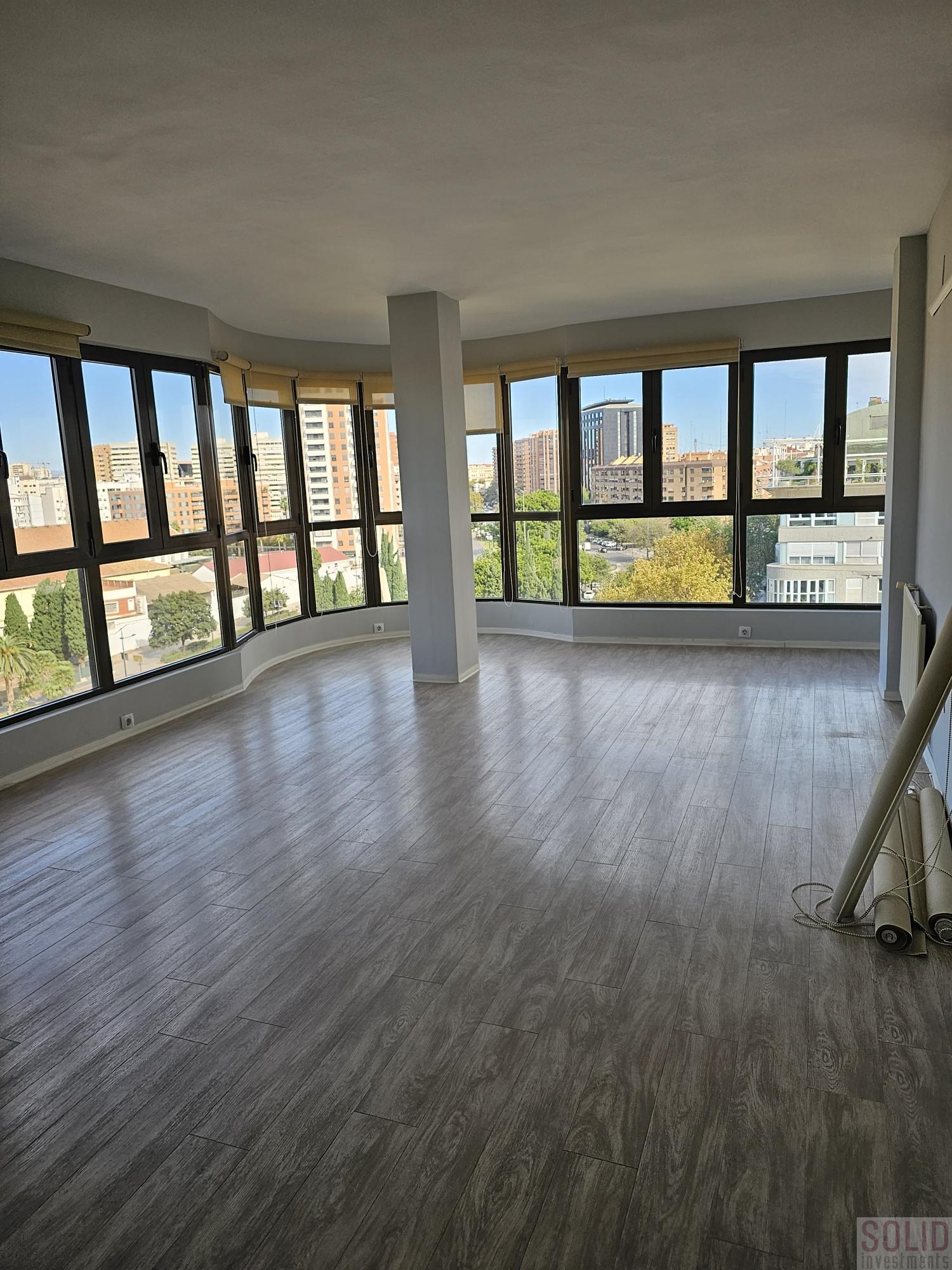 For rent of flat in Valencia