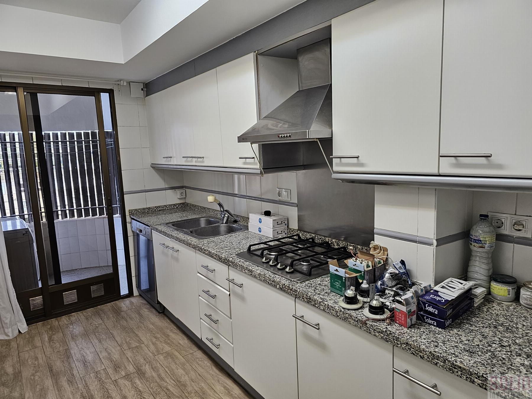 For rent of flat in Valencia