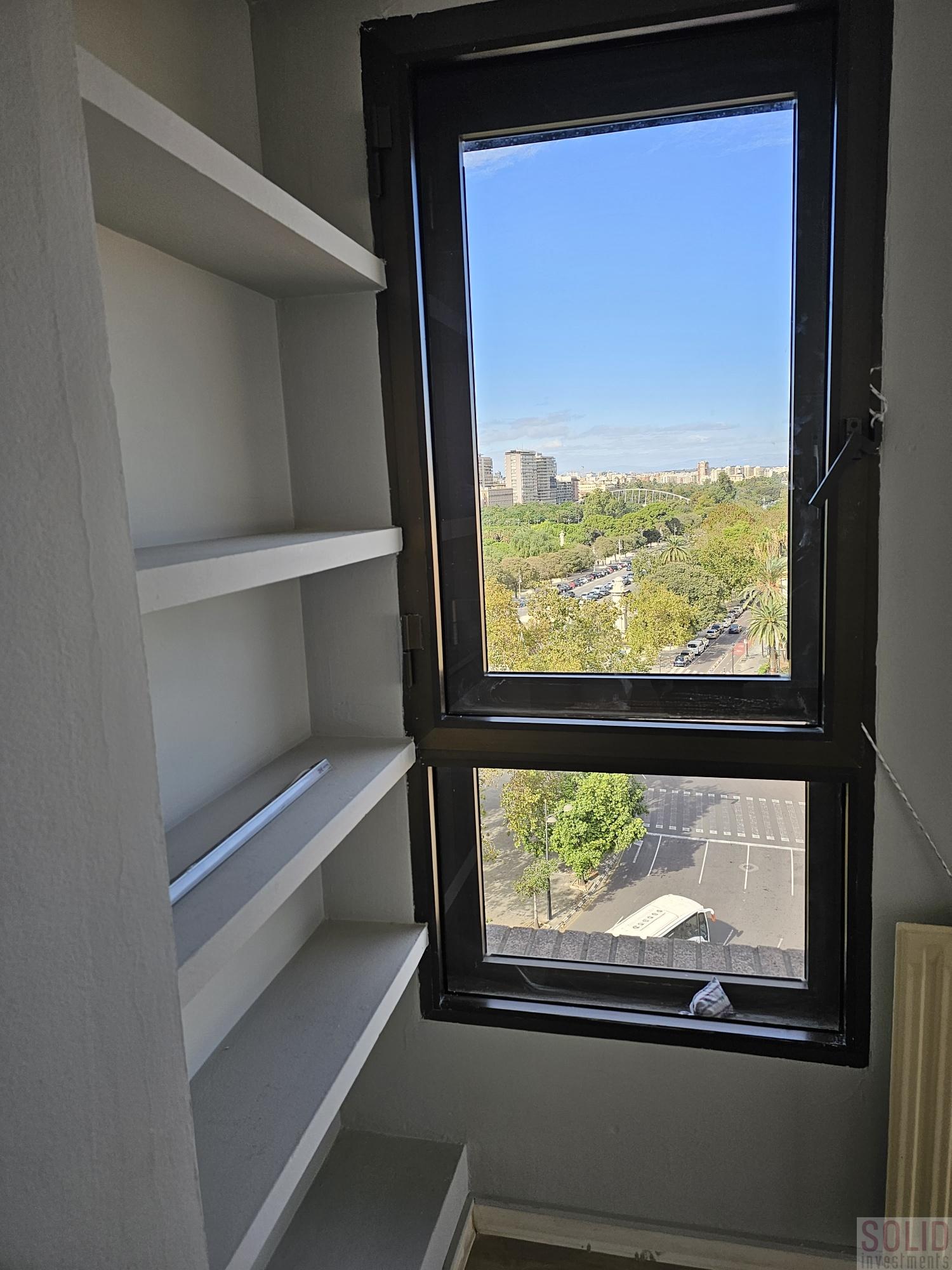 For rent of flat in Valencia