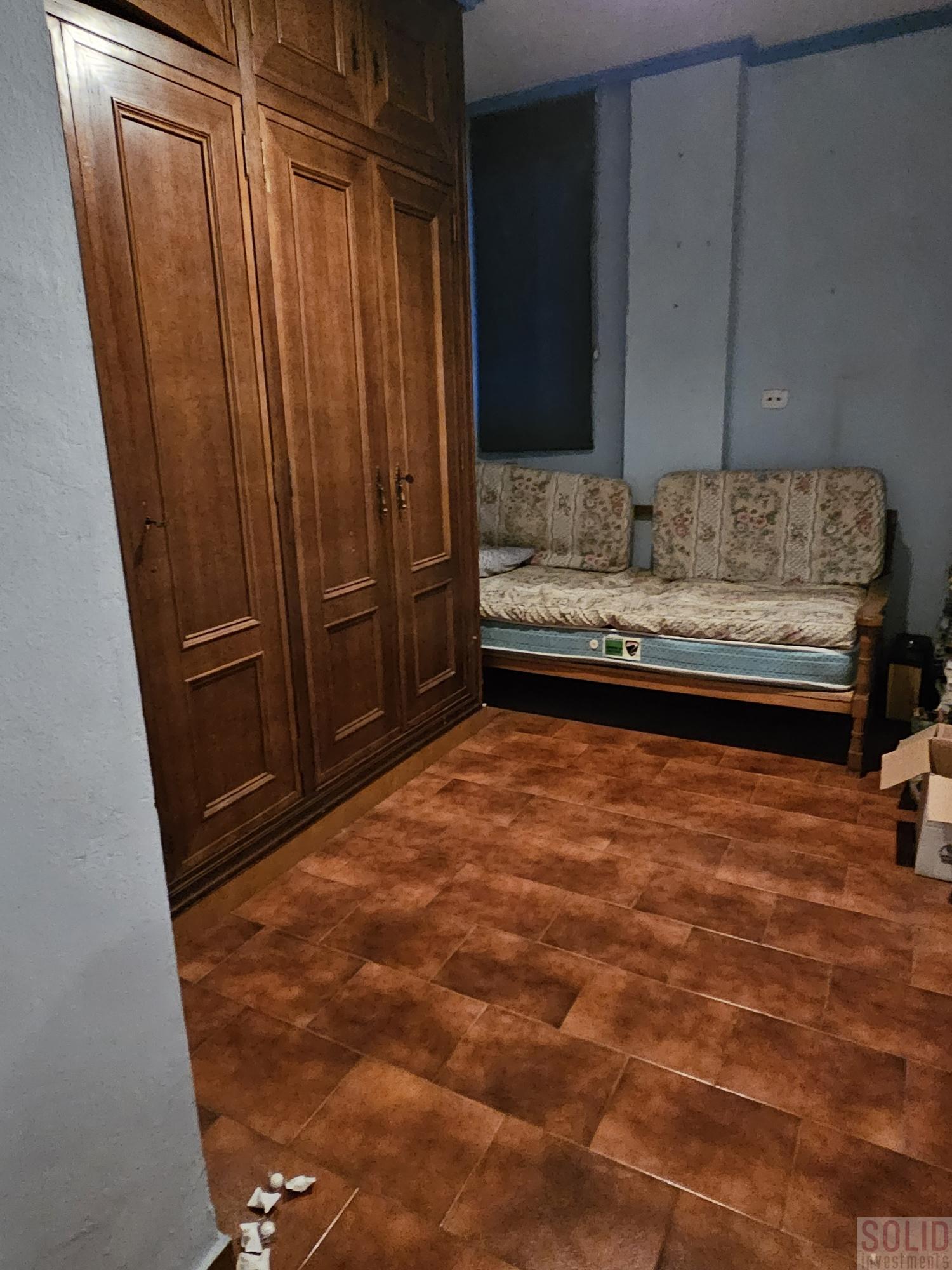 For sale of flat in Valencia